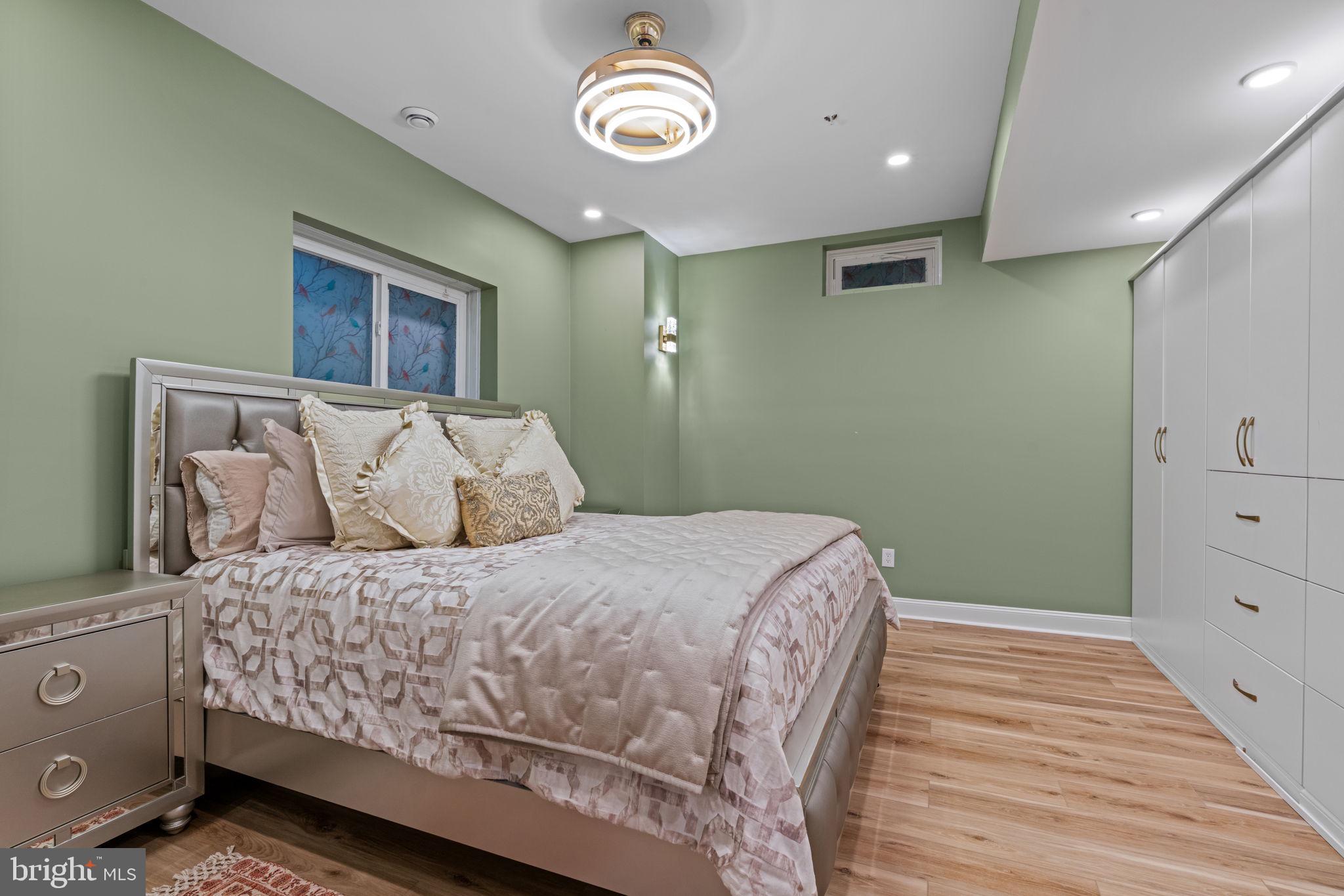 WHITE SPRINGS AT PROVIDENCE - Residential