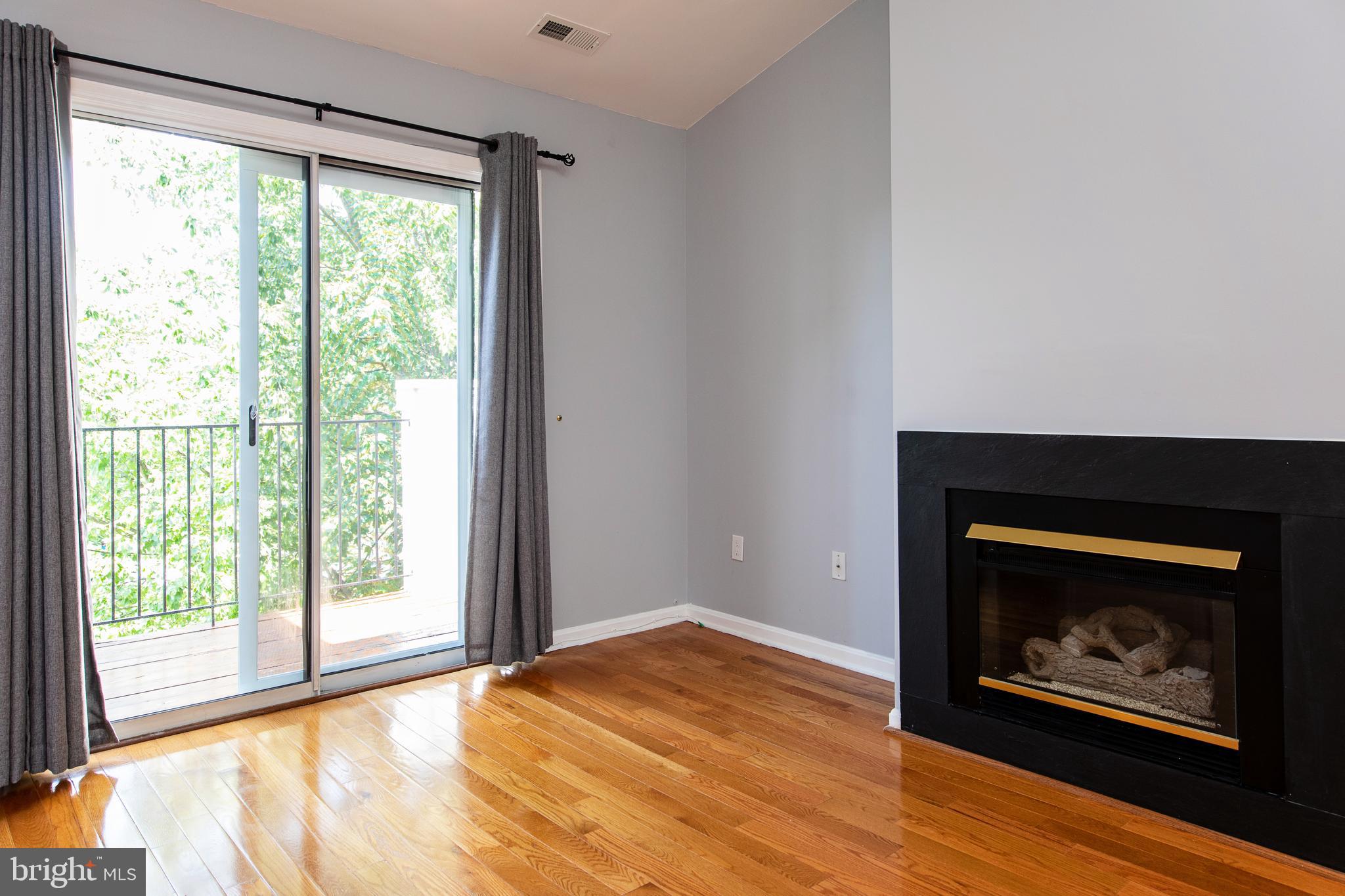 DECOVERLY - Residential