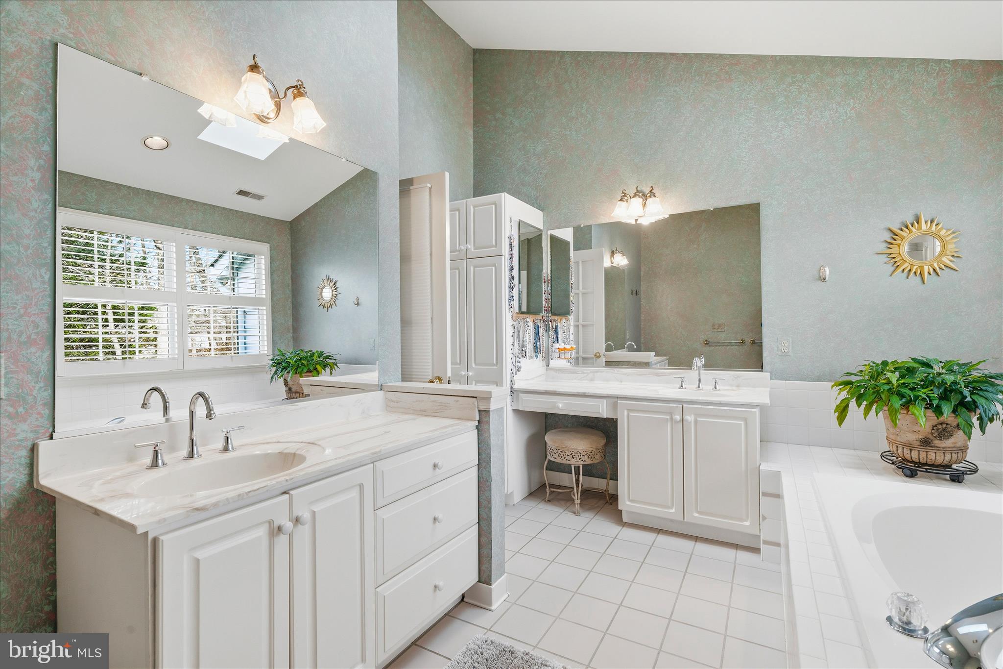 SHIPLEYS CHOICE - Residential