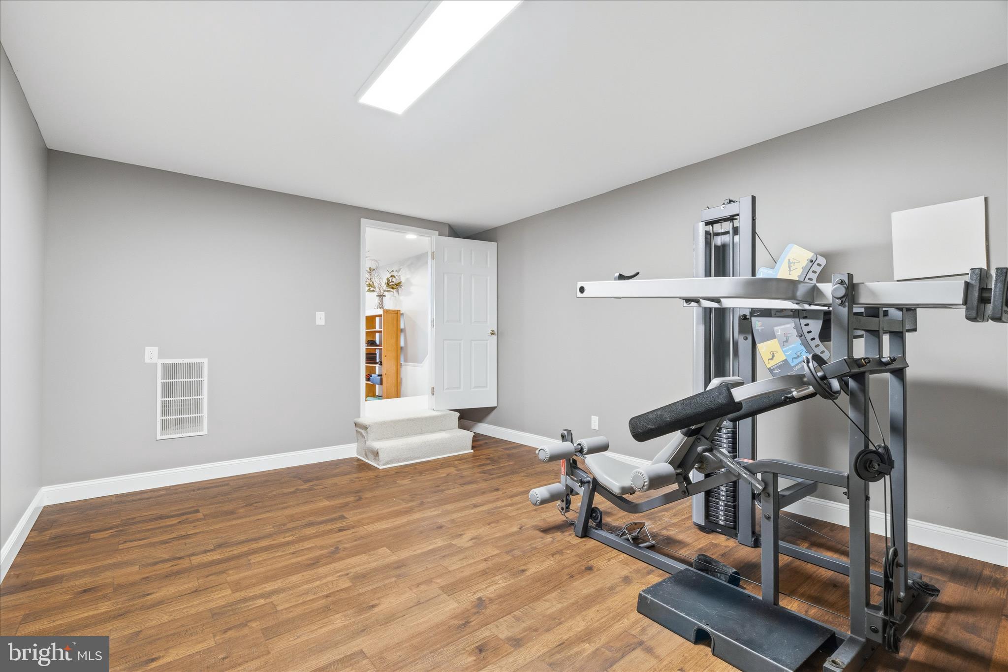 SHIPLEYS CHOICE - Residential