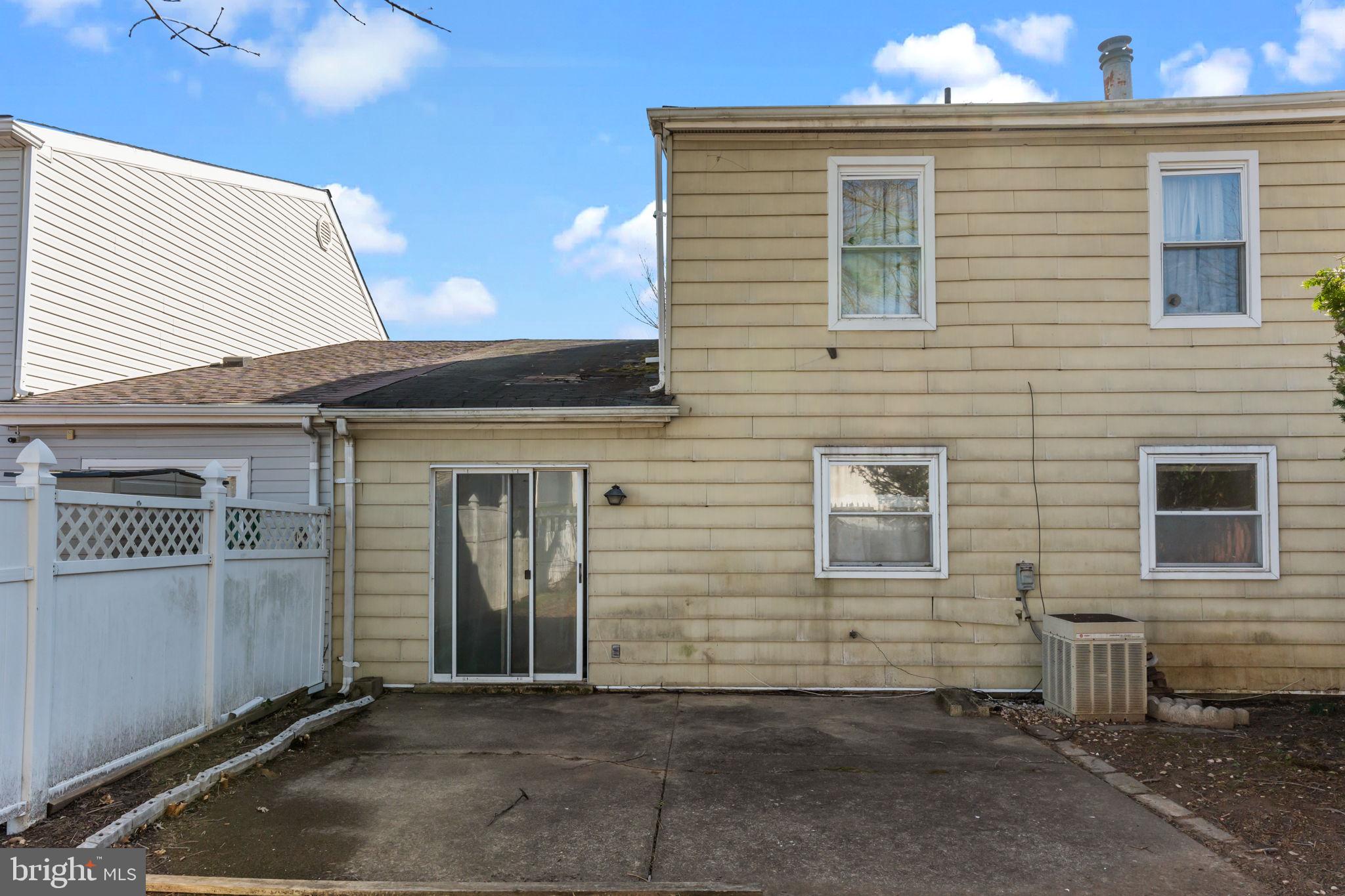 NESHAMINY VALLEY - Residential