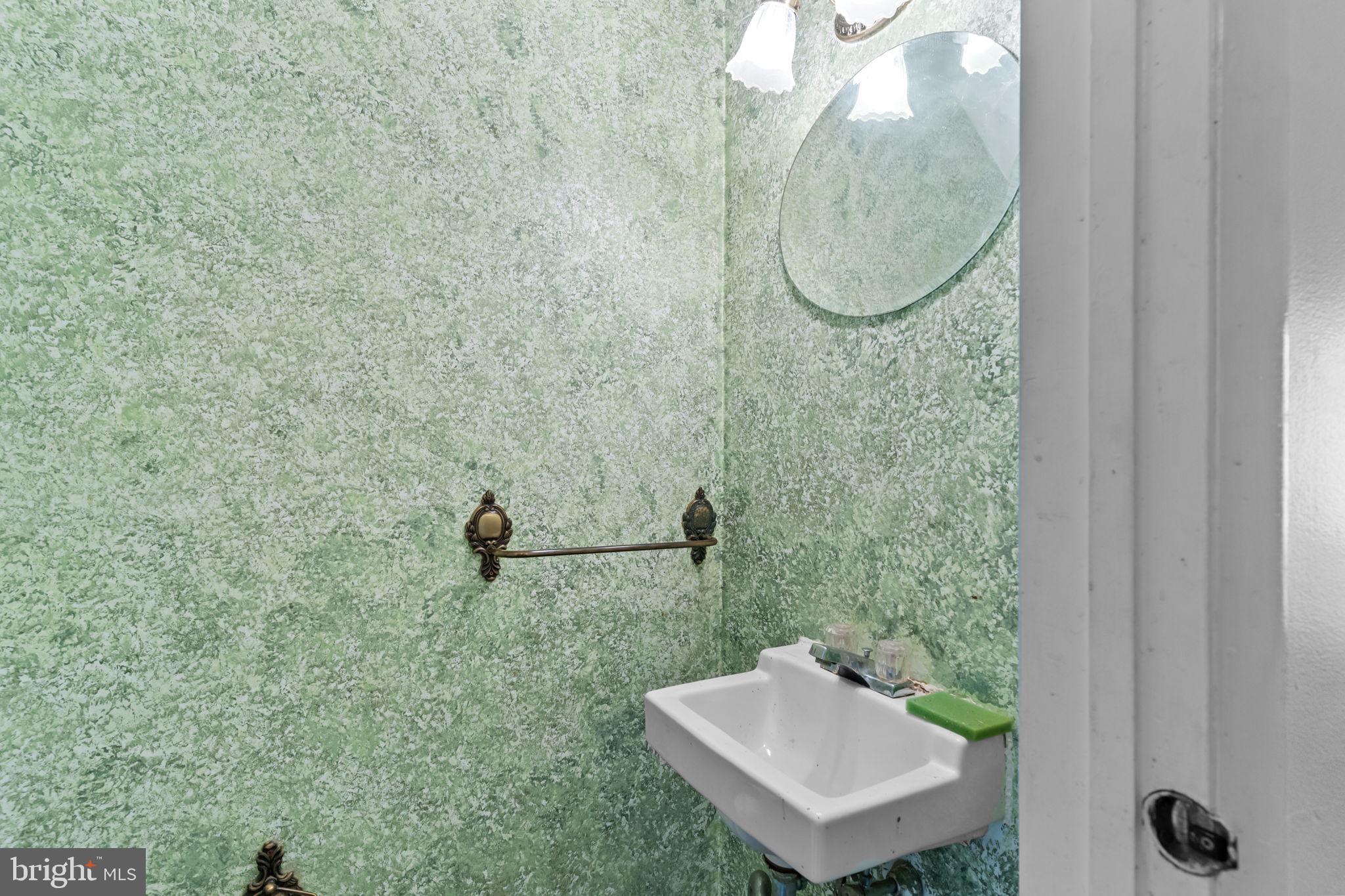 NESHAMINY VALLEY - Residential