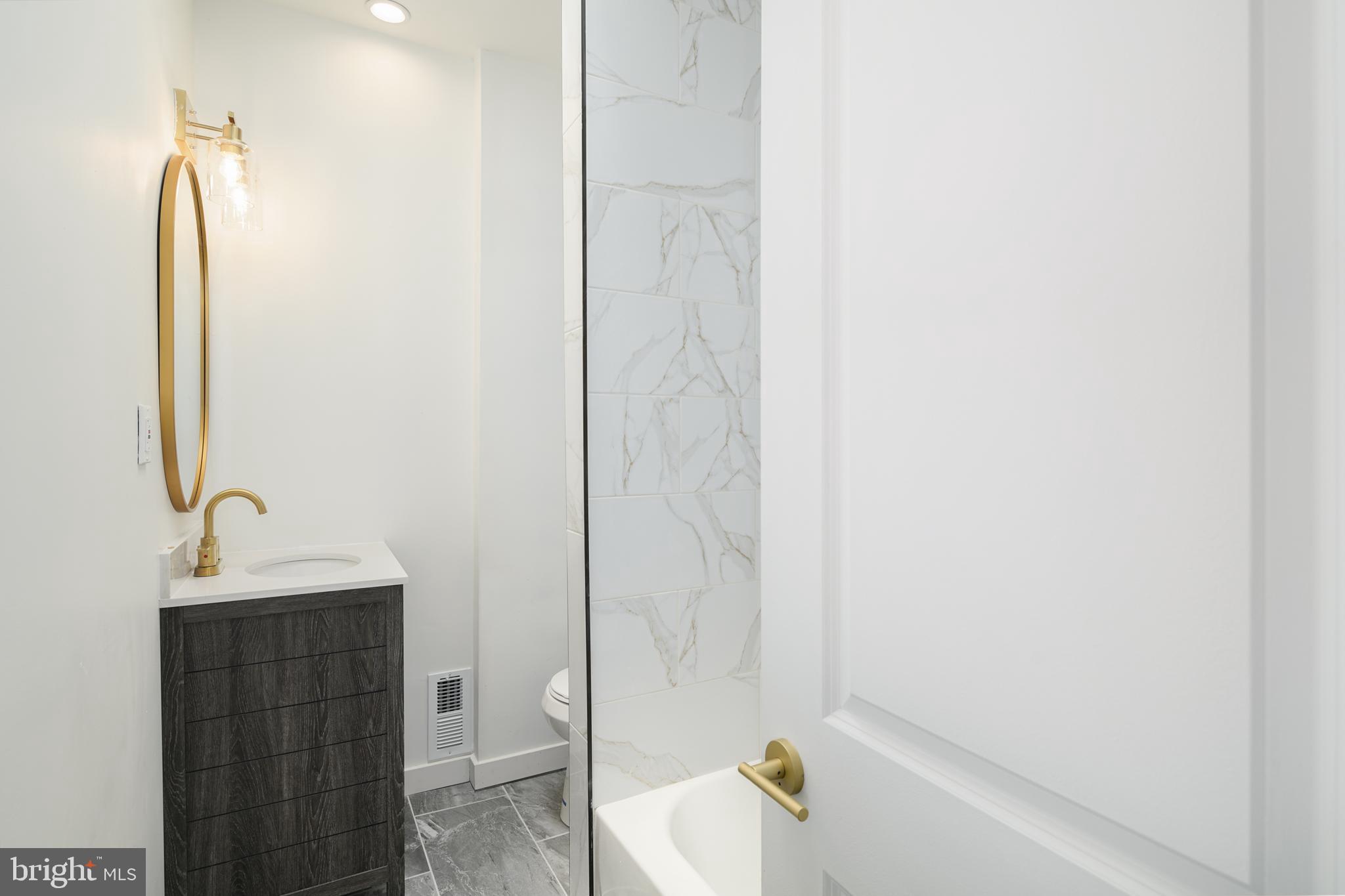 COBBS CREEK - Residential