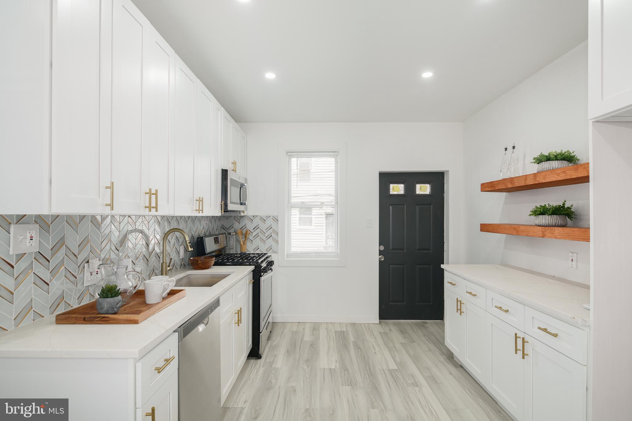 COBBS CREEK - Residential