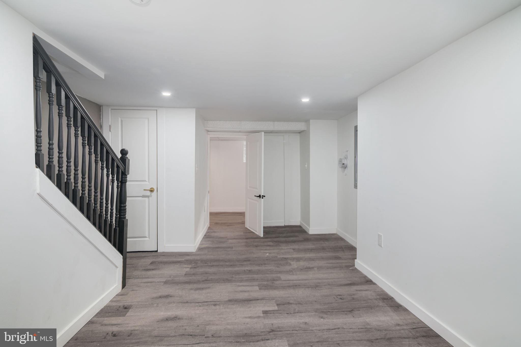 COBBS CREEK - Residential