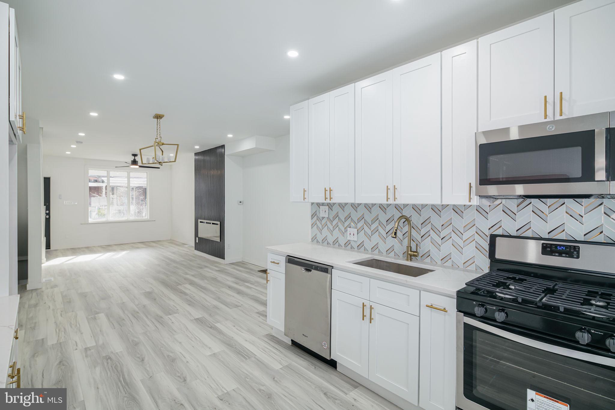 COBBS CREEK - Residential