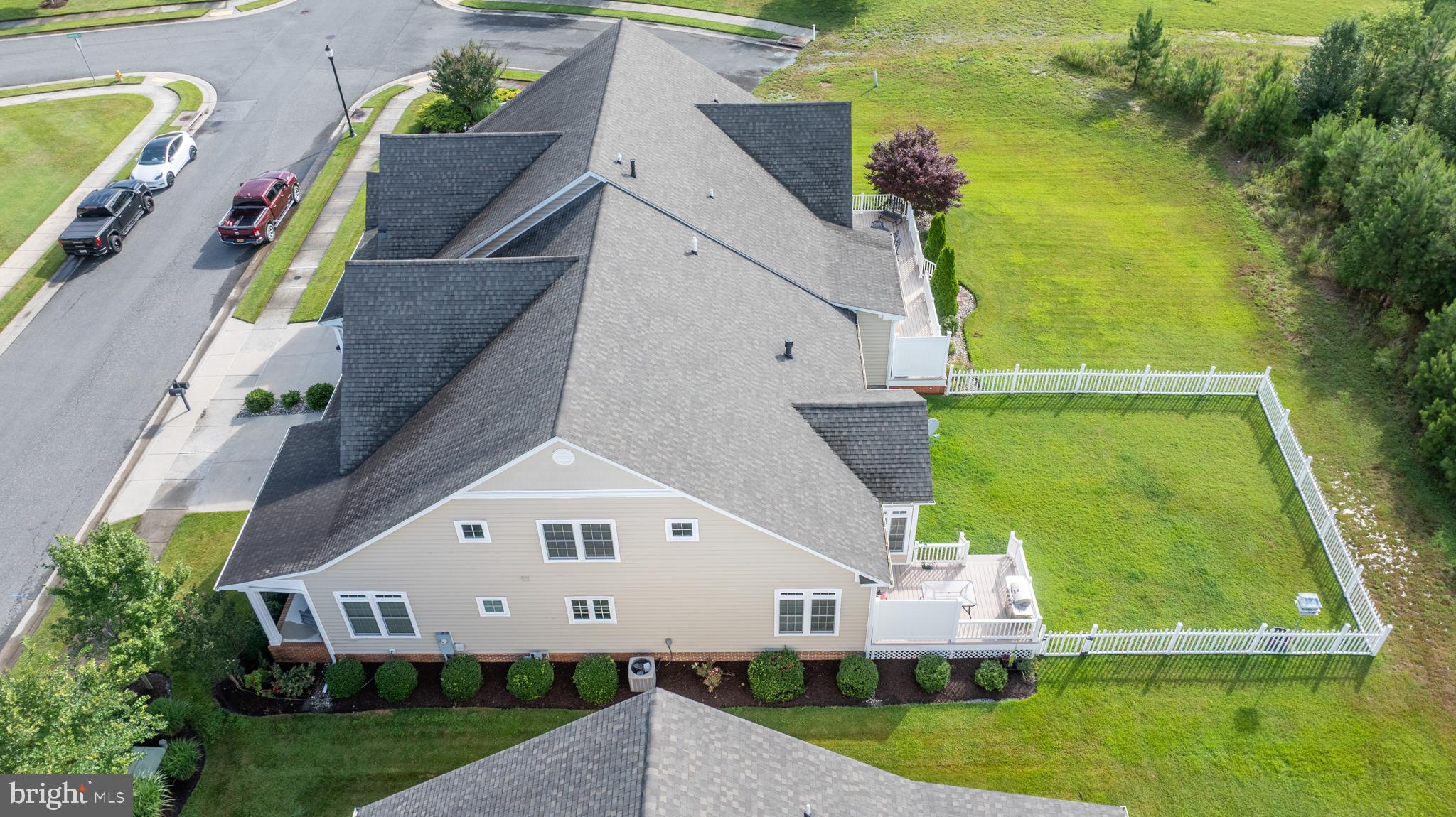 SUMMERS GATE - Residential