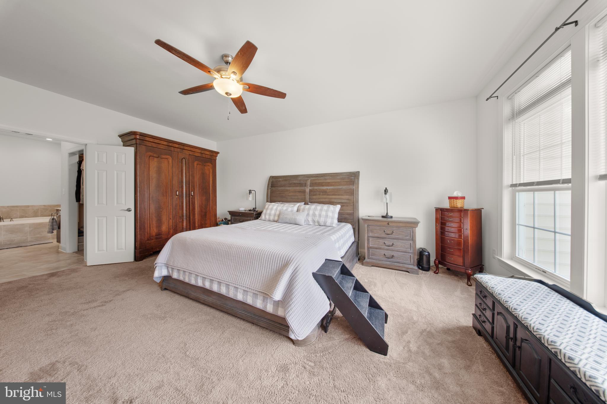 SUMMERS GATE - Residential