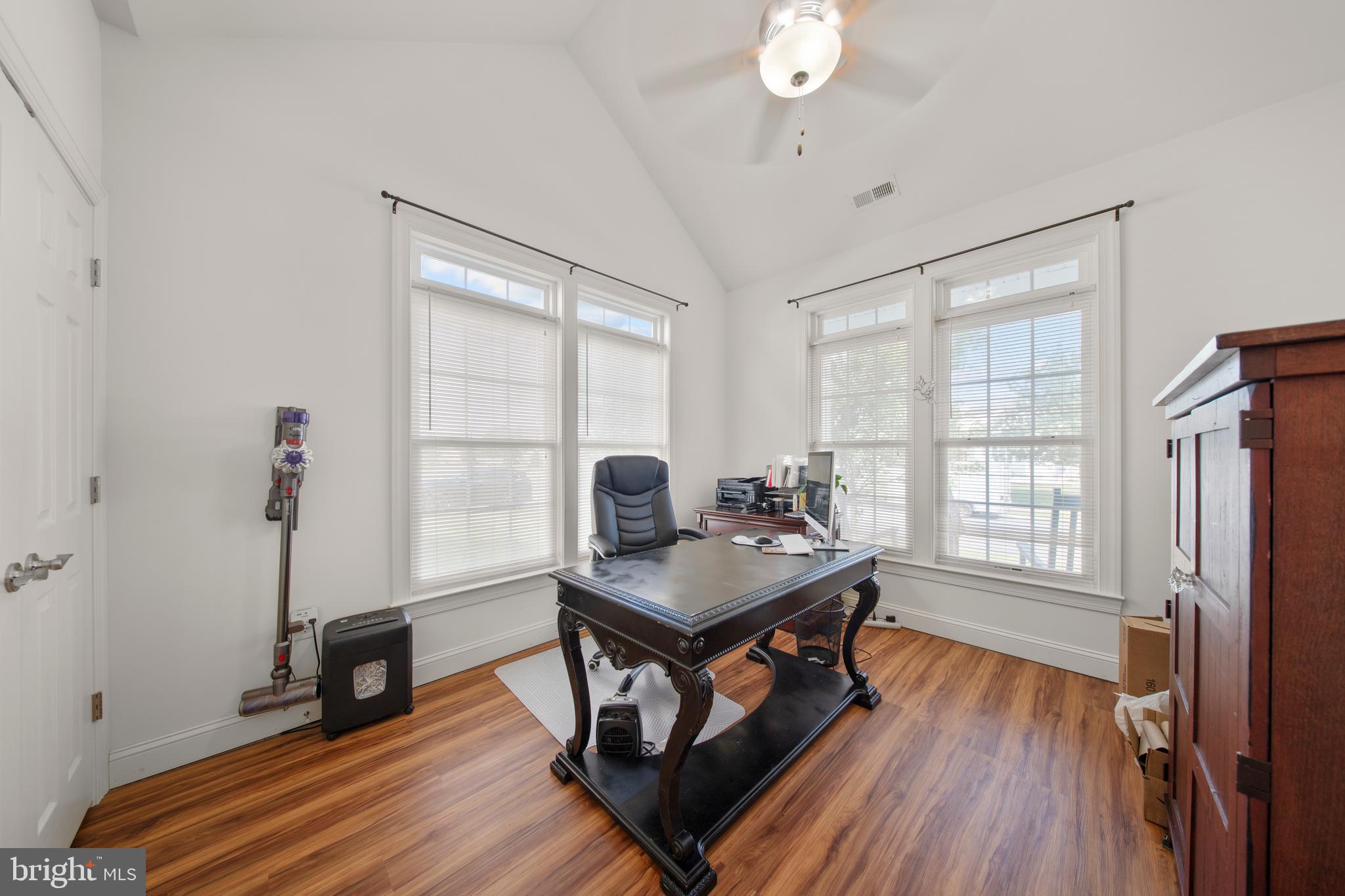 SUMMERS GATE - Residential