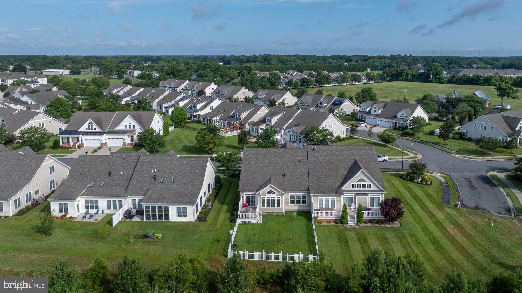 SUMMERS GATE - Residential