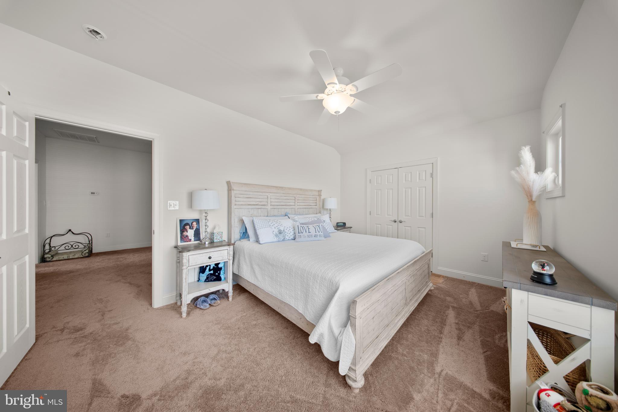 SUMMERS GATE - Residential