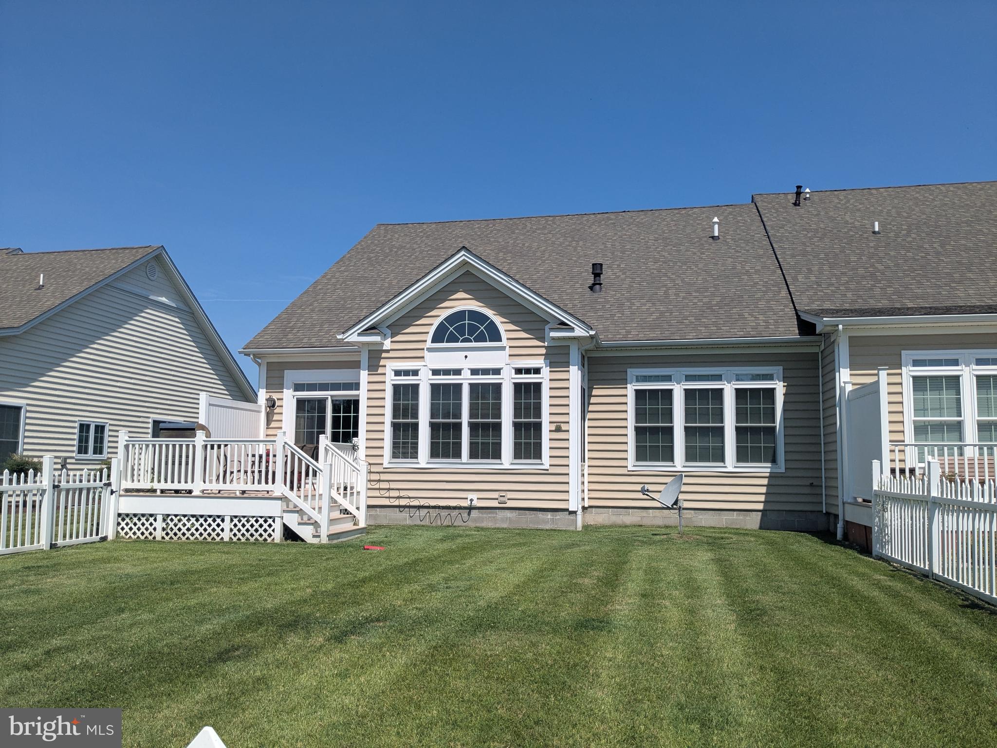 SUMMERS GATE - Residential