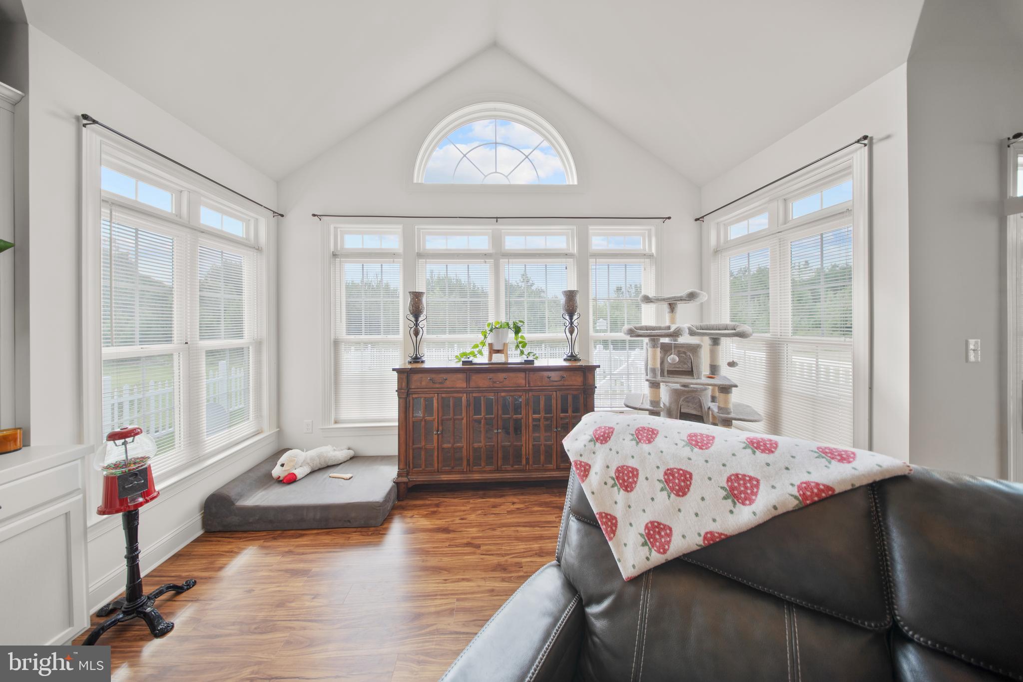 SUMMERS GATE - Residential