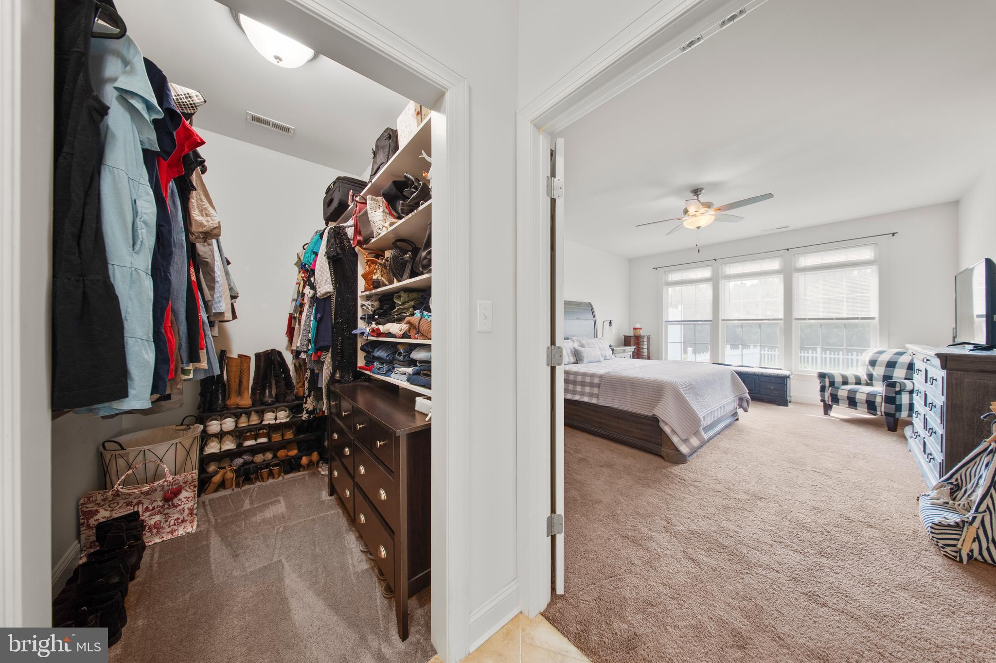 SUMMERS GATE - Residential