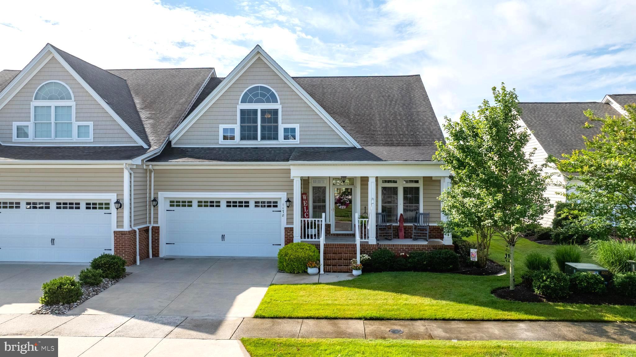 Perfection in Summers Gate! This house is Turn-Key and in excellent condition. At over 3000 square feet, the home has transom windows, cathedral ceilings and upscale finishes. Open floor plan with Owners Suite on first floor. Owner's Bath includes a tiled shower and soaking tub, separate toilet area with storage closet. His and Her closets with plenty of storage. The kitchen has granite tops, 42" cabinets with crown molding and a large eat at island. If you are looking for plenty of space for those family gatherings look no further - the Great Room is oversized with a Remote Fireplace. Down the hall is bedroom one and hall bath. After going up the hardwood stairs to the second floor you will end up in a very large loft area. There are two more bedrooms here with a shared bath. Need more space?, there is a 14 x 14 room complete with closet for that craft room, office or additional bedroom. Paddle fans in EVERY room and lots of closet space. Large fenced back yard withe deck for entertaining. Summers Gate has a large Club house with many amenities such as: private offices for individual use, library room with computers and printers, bar area with kitchen, large room with dance floor and fireplace, exercise room and inground pool.