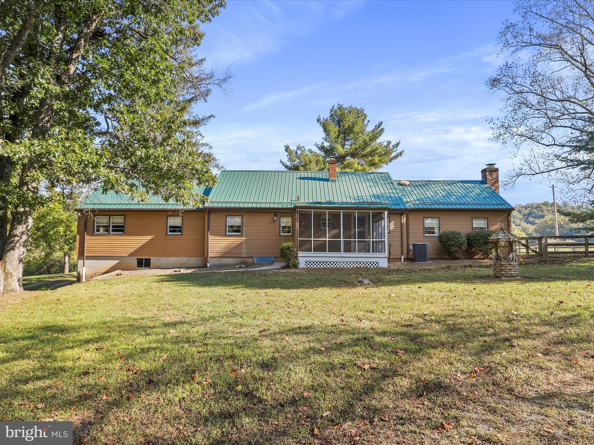 SLEEPY CREEK - Residential