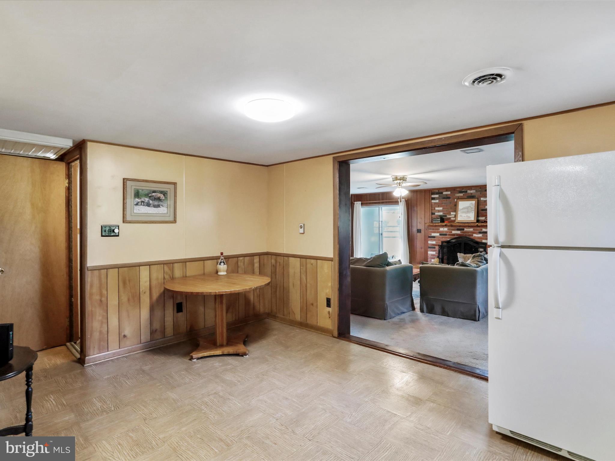 SLEEPY CREEK - Residential