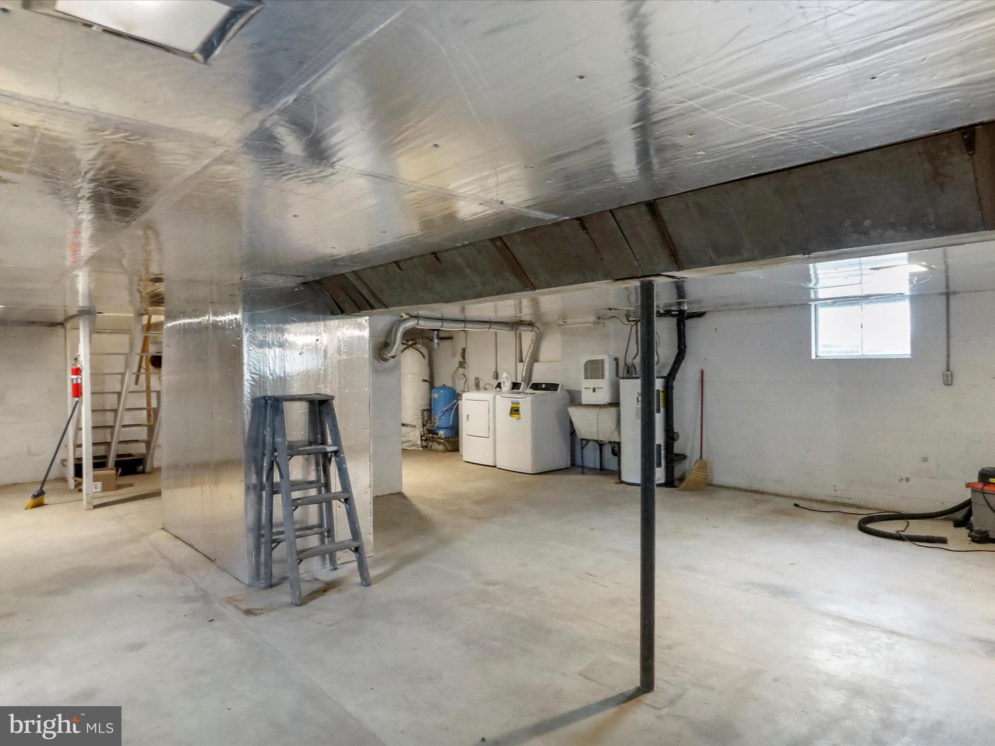 SLEEPY CREEK - Residential