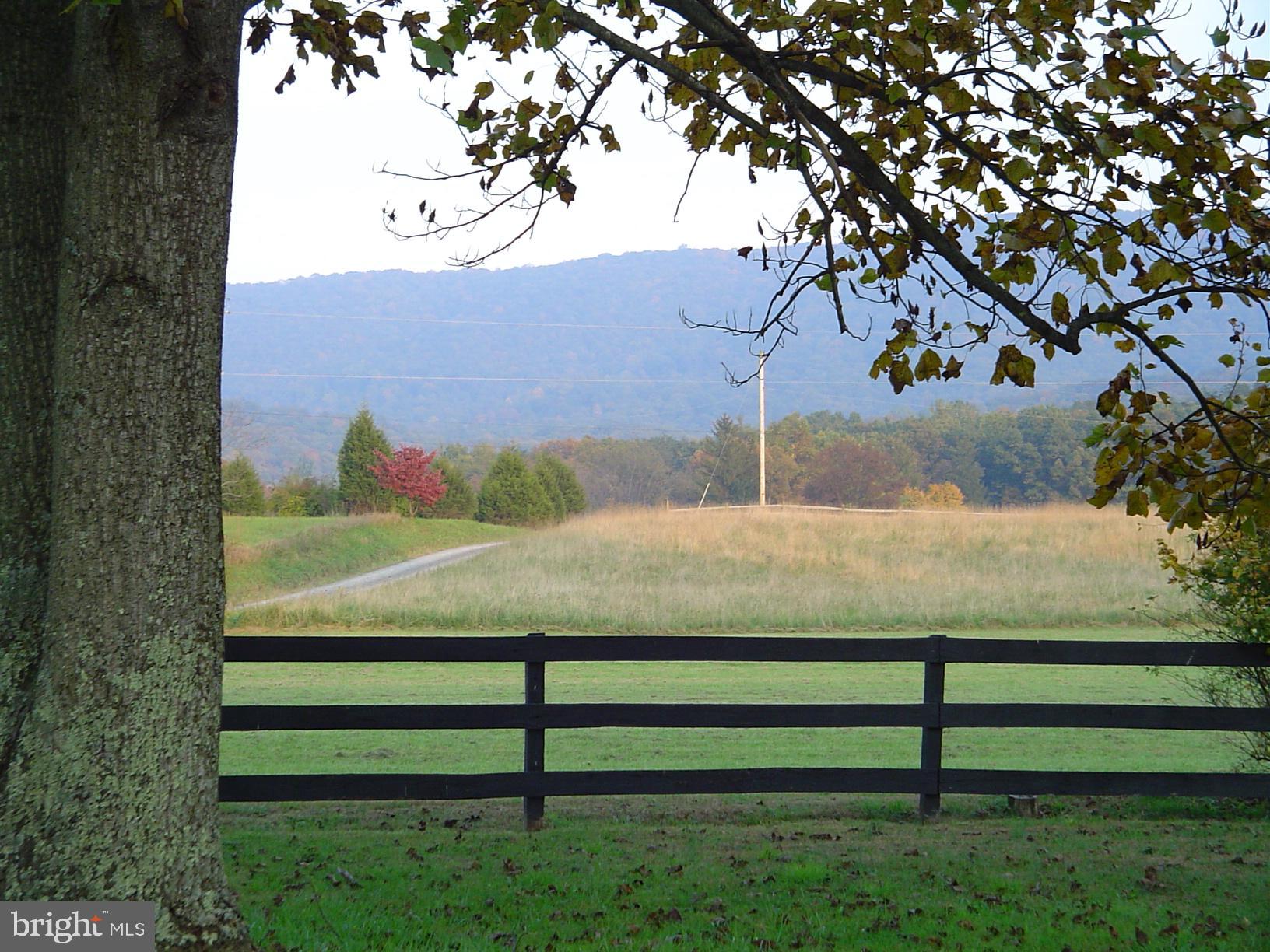 SLEEPY CREEK - Residential