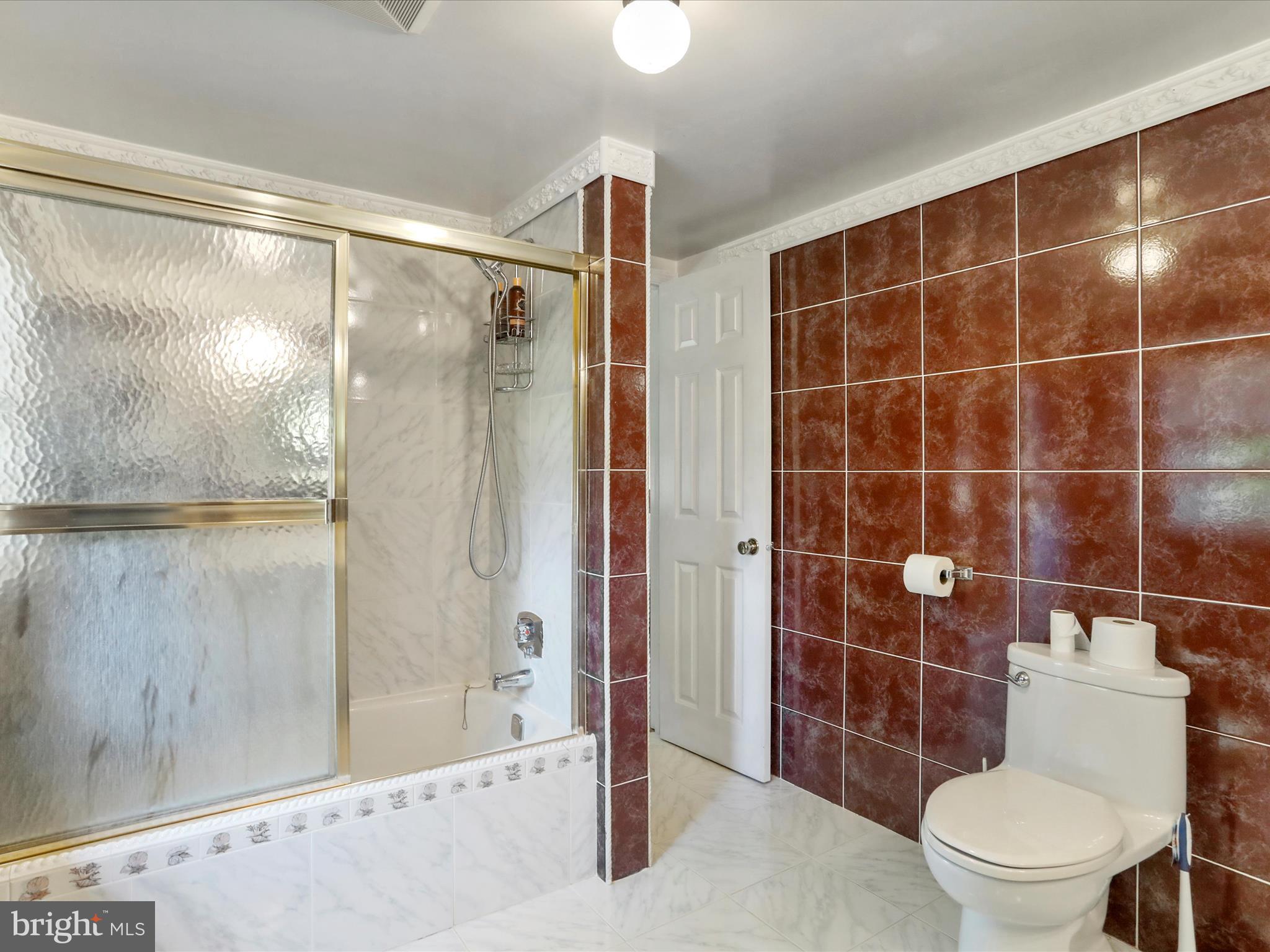 SLEEPY CREEK - Residential