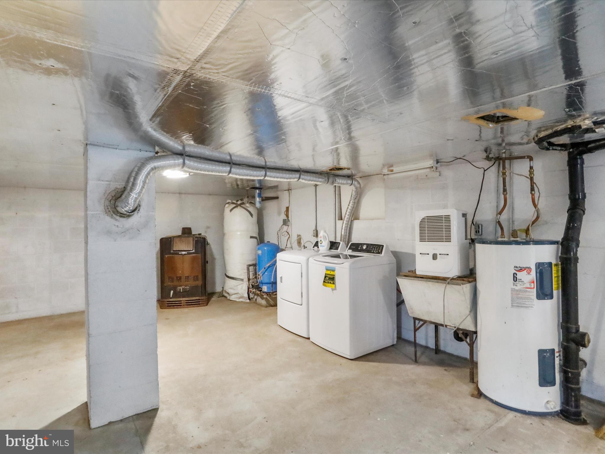 SLEEPY CREEK - Residential