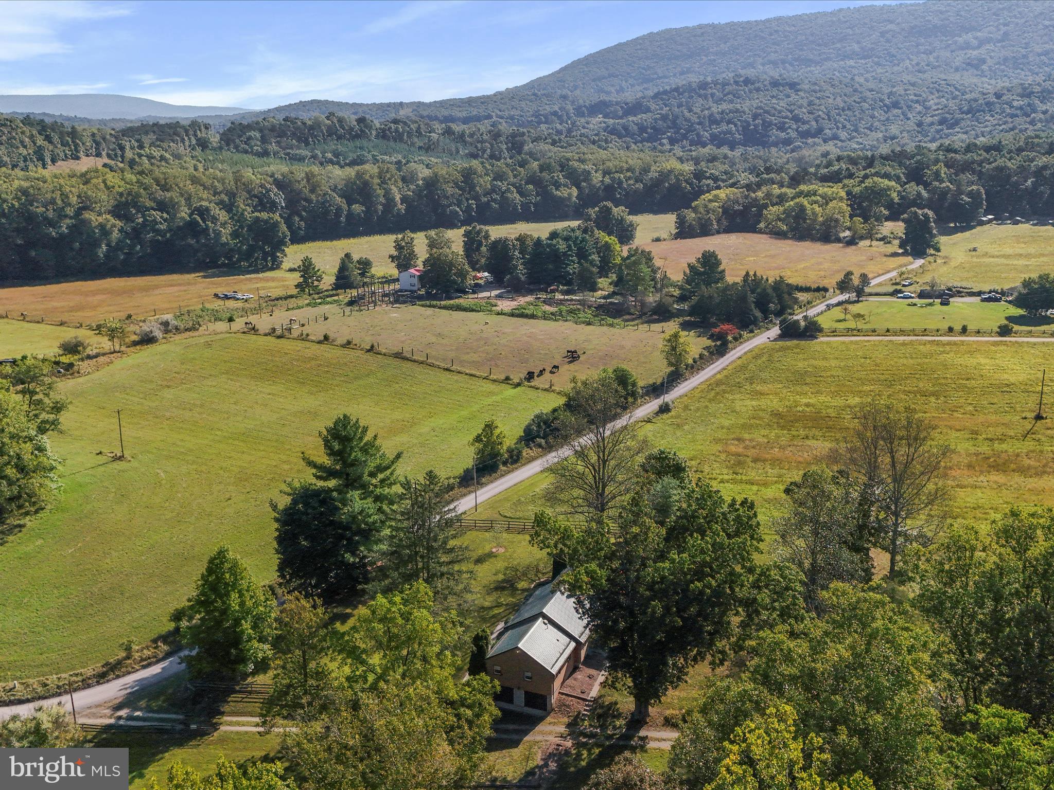 SLEEPY CREEK - Residential