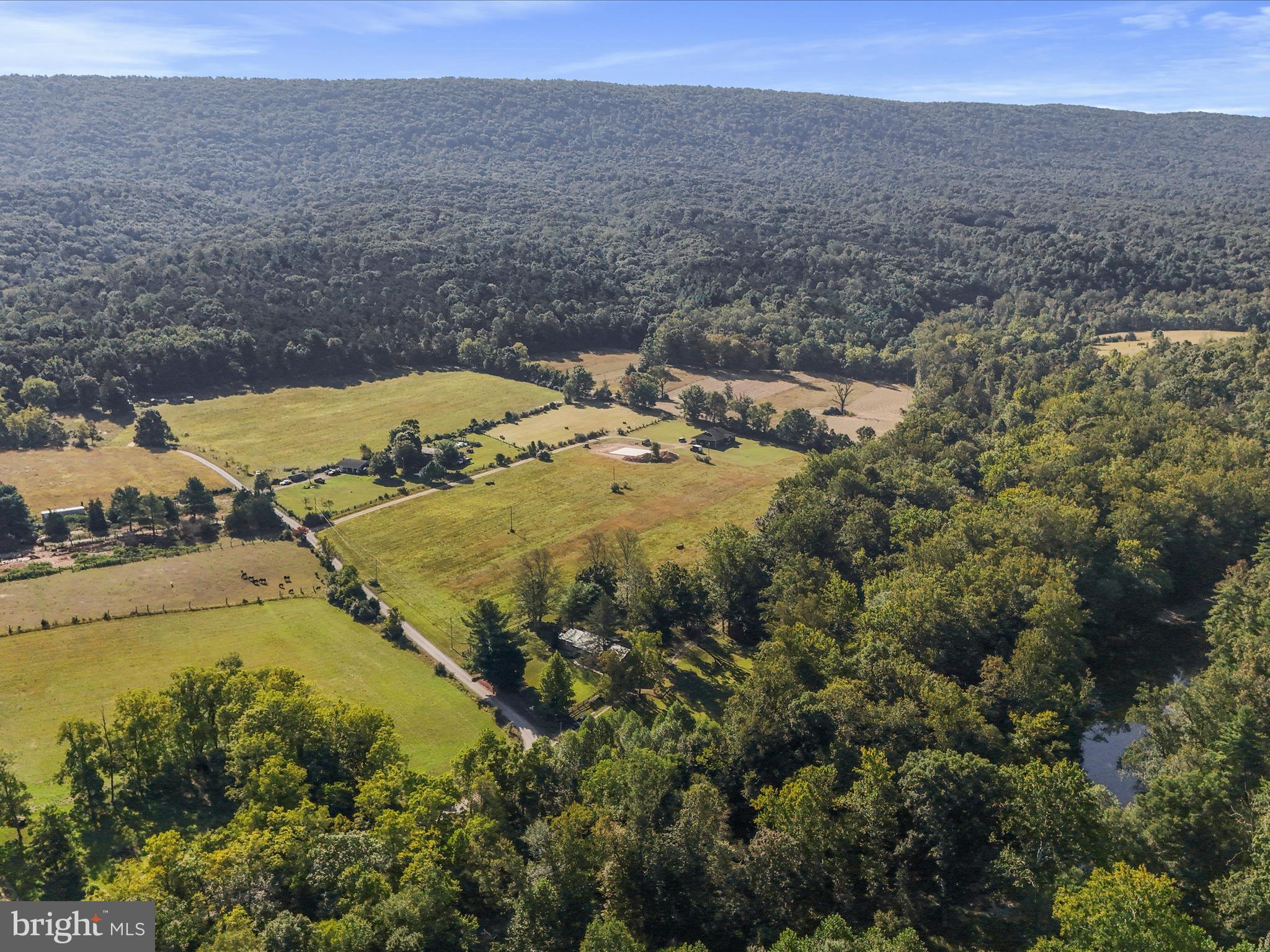 SLEEPY CREEK - Residential