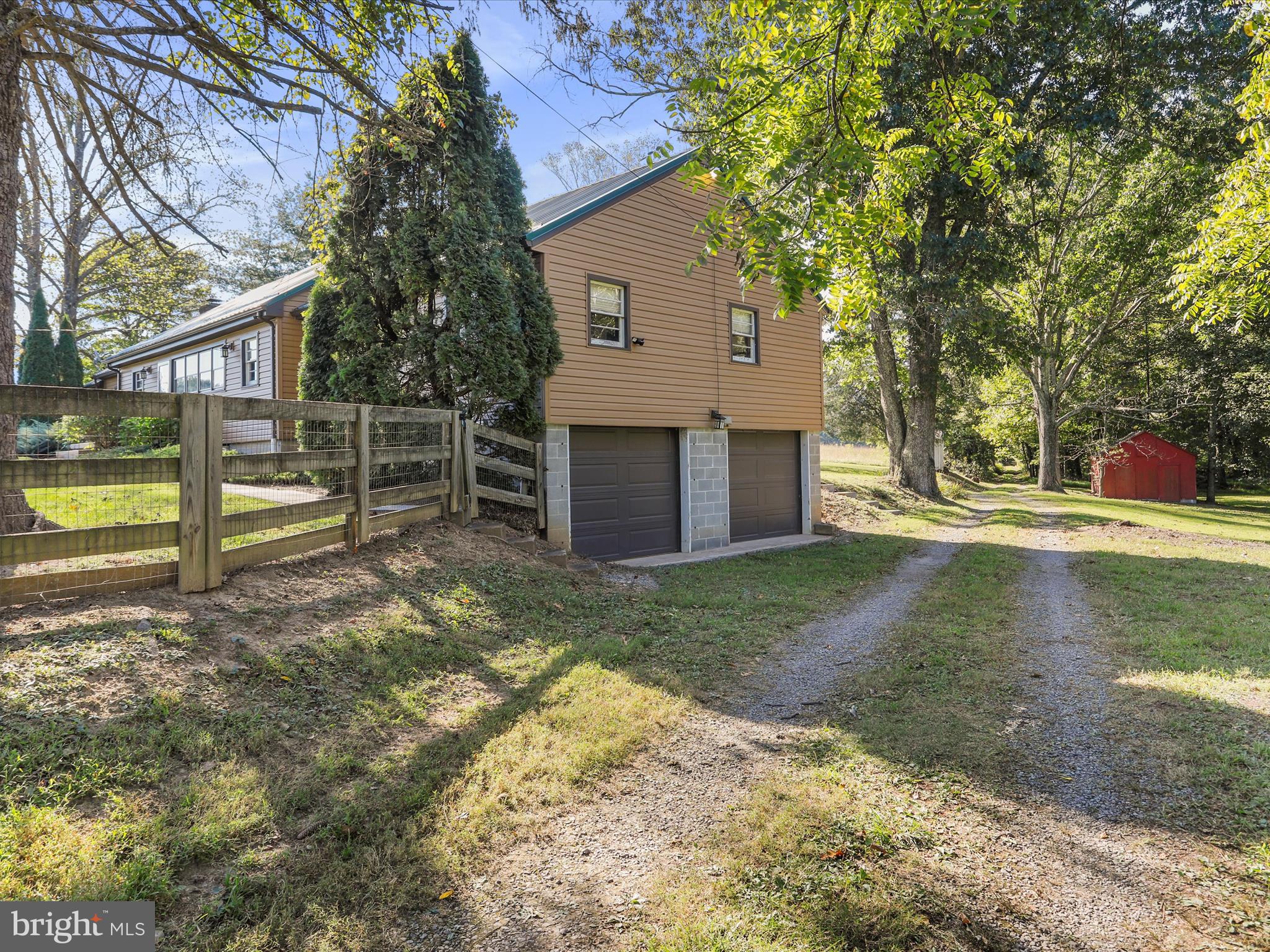 SLEEPY CREEK - Residential