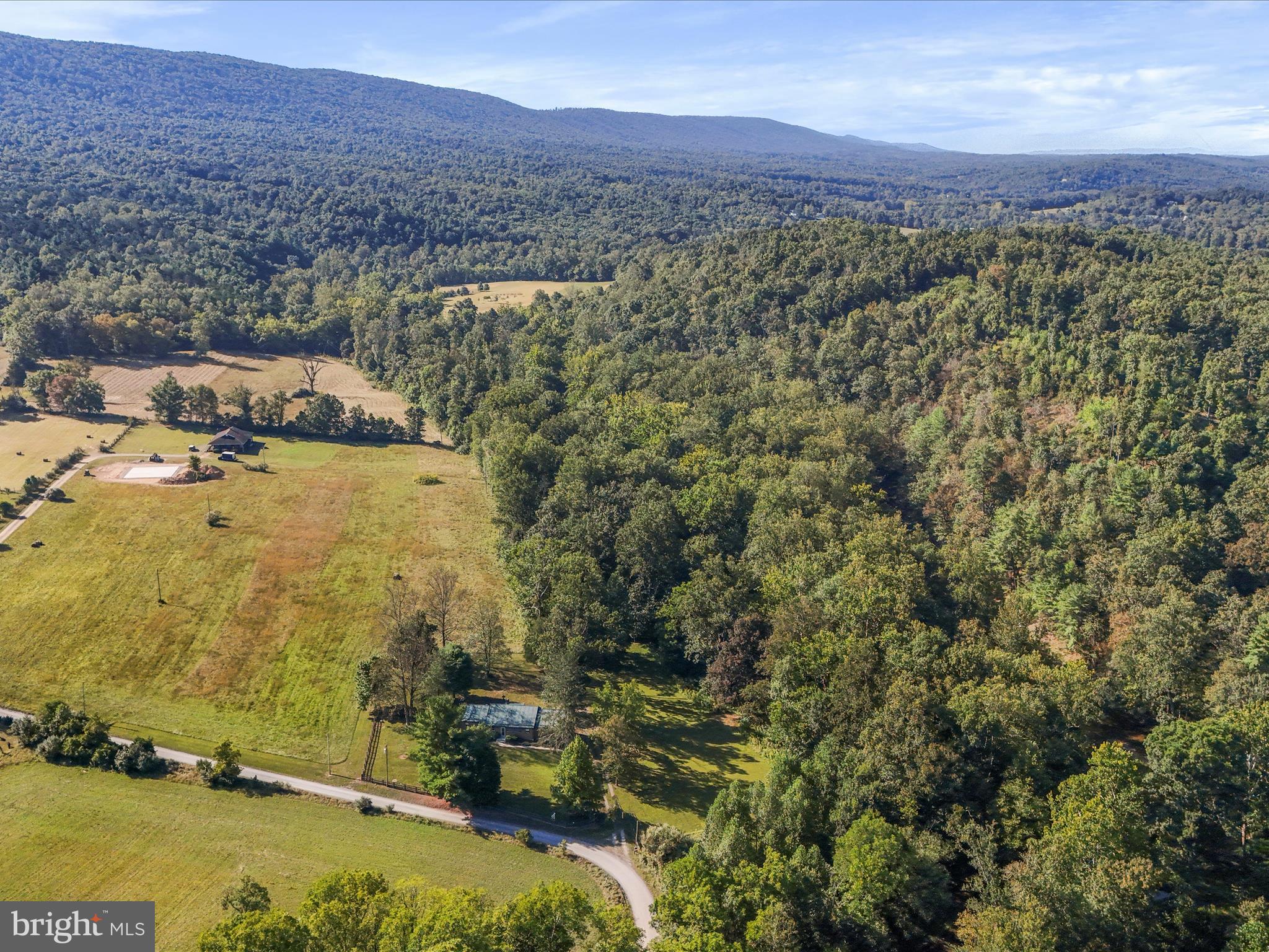 SLEEPY CREEK - Residential