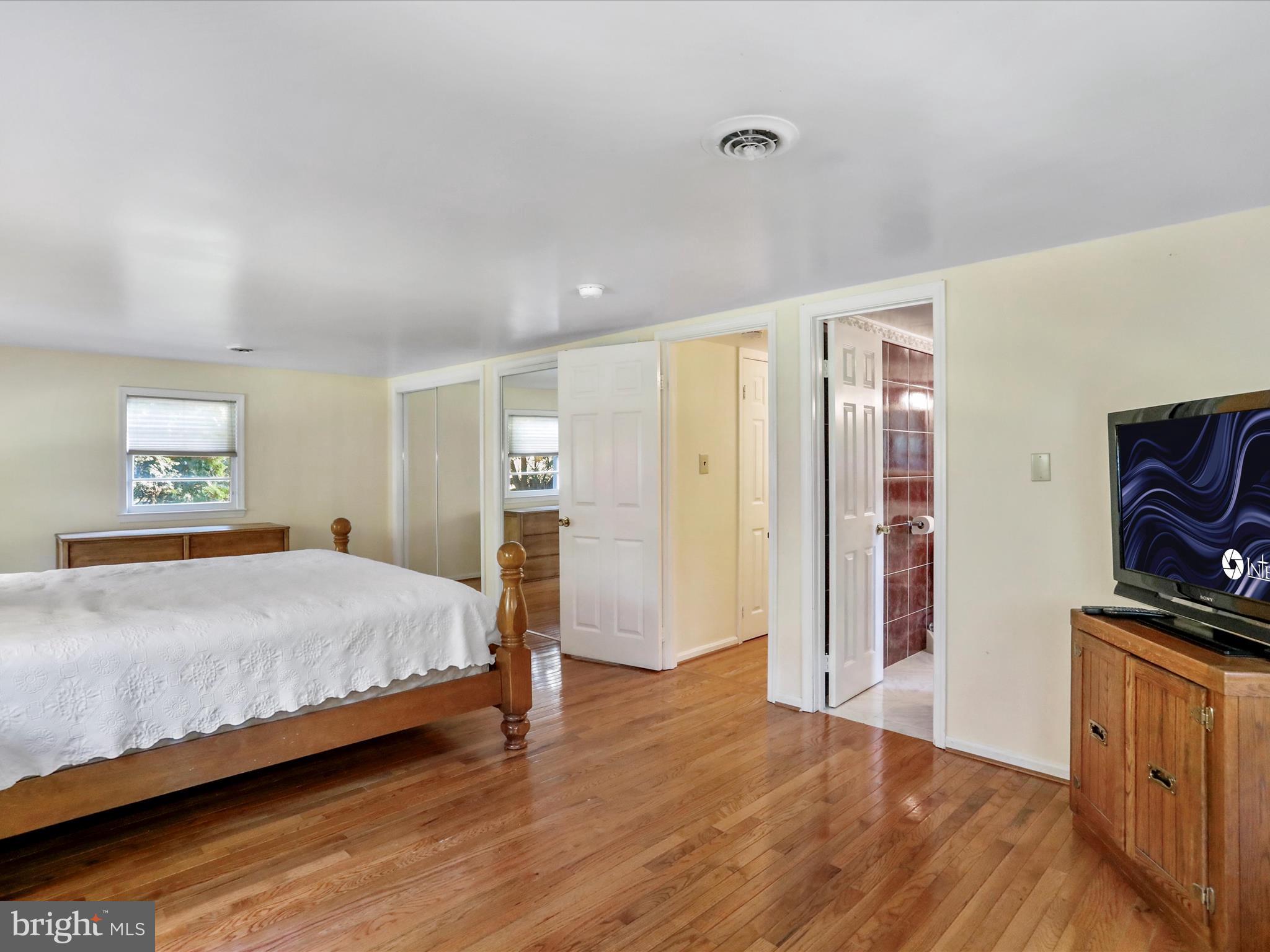 SLEEPY CREEK - Residential