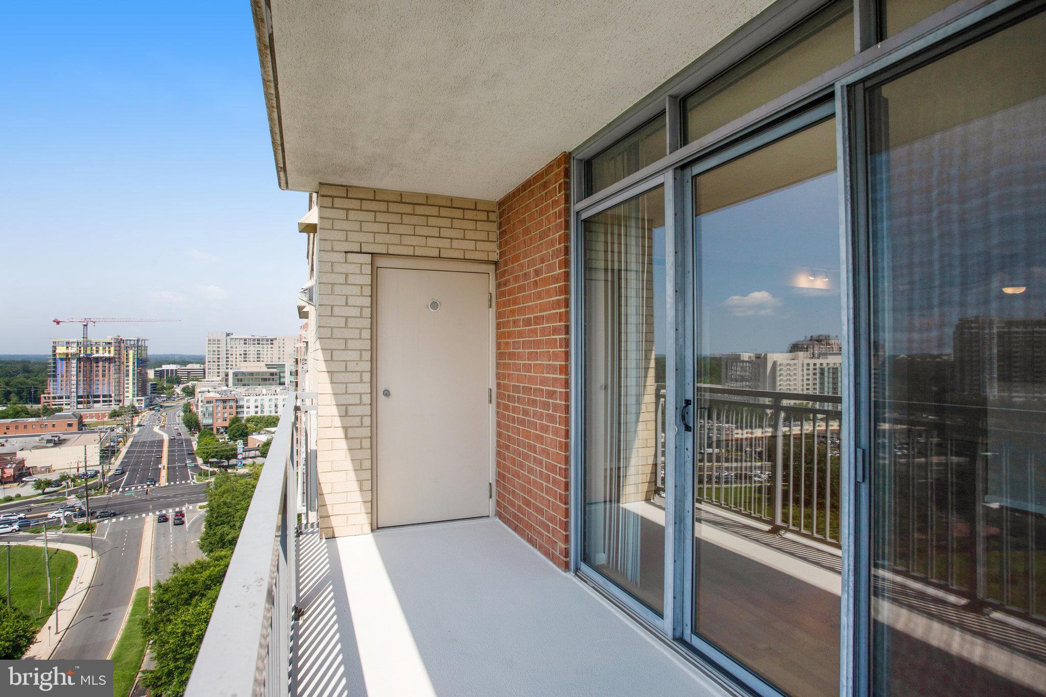 THE GALLERY - Residential Lease