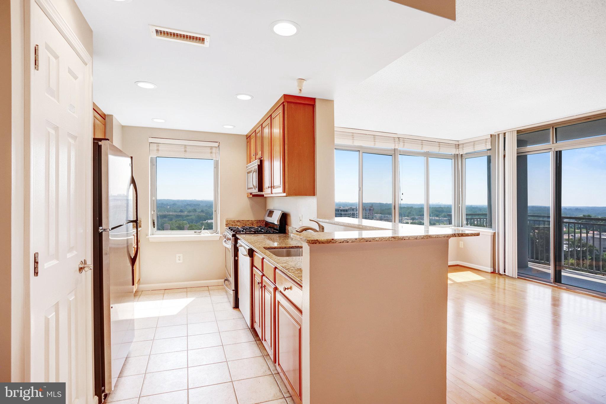 THE GALLERY - Residential Lease