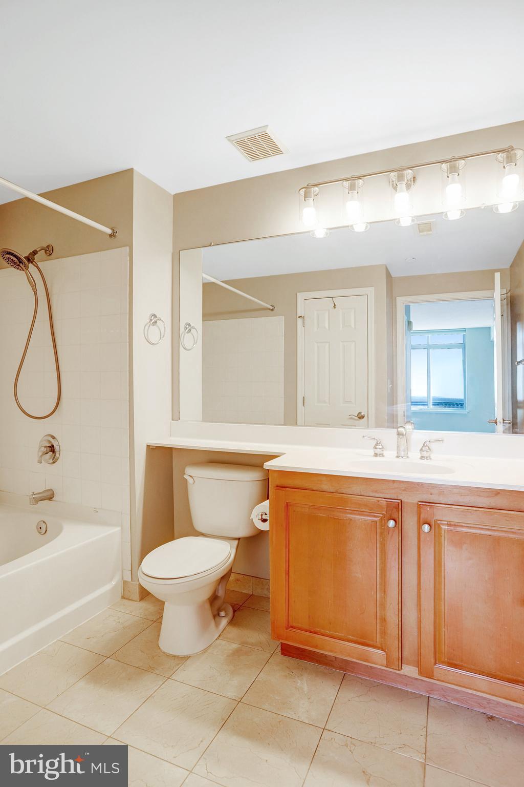 THE GALLERY - Residential Lease