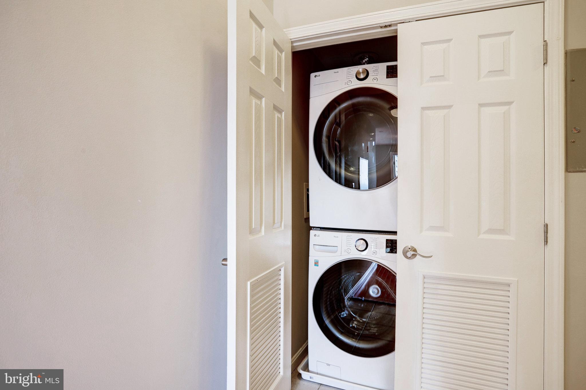 THE GALLERY - Residential Lease