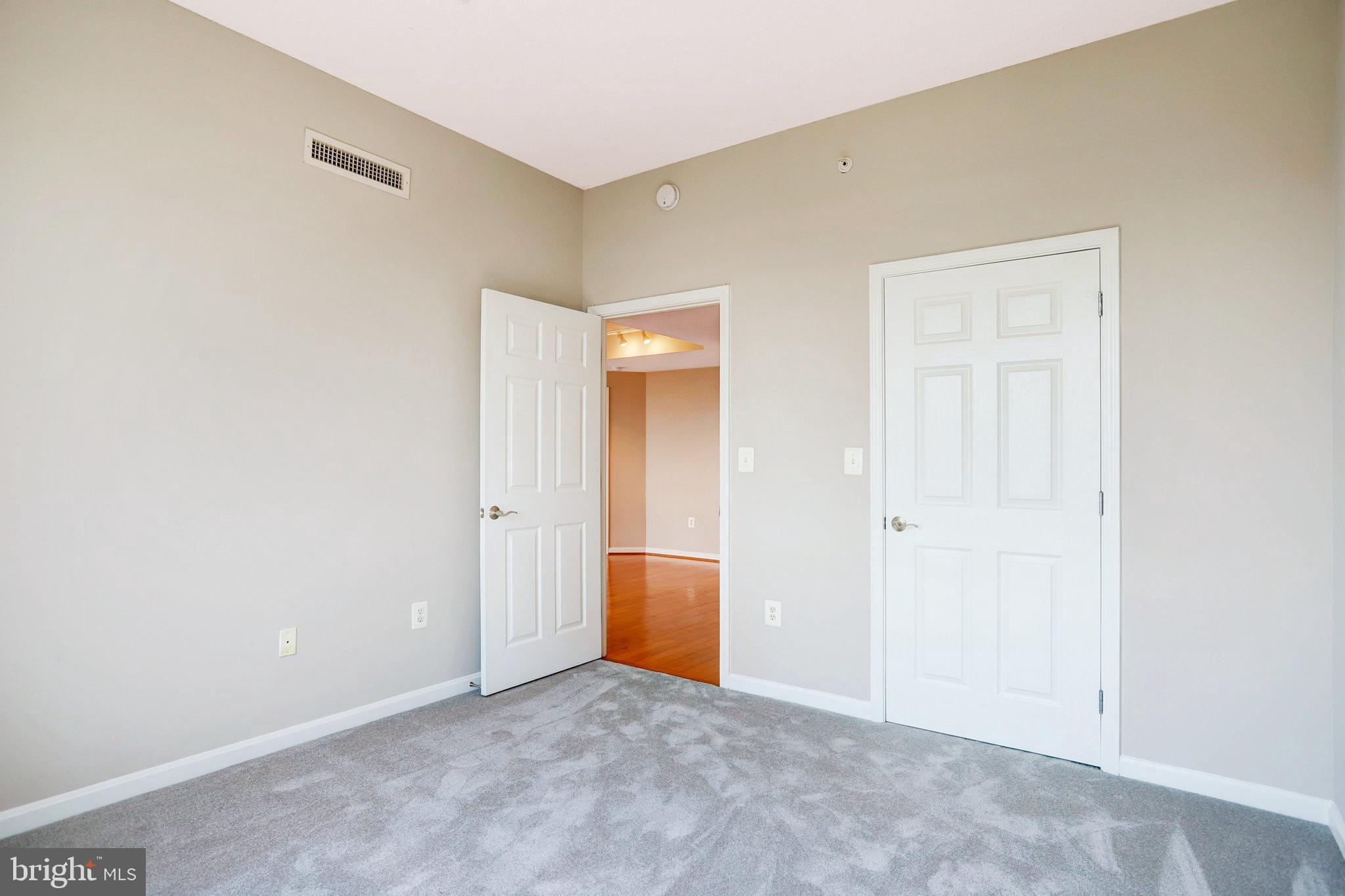 THE GALLERY - Residential Lease