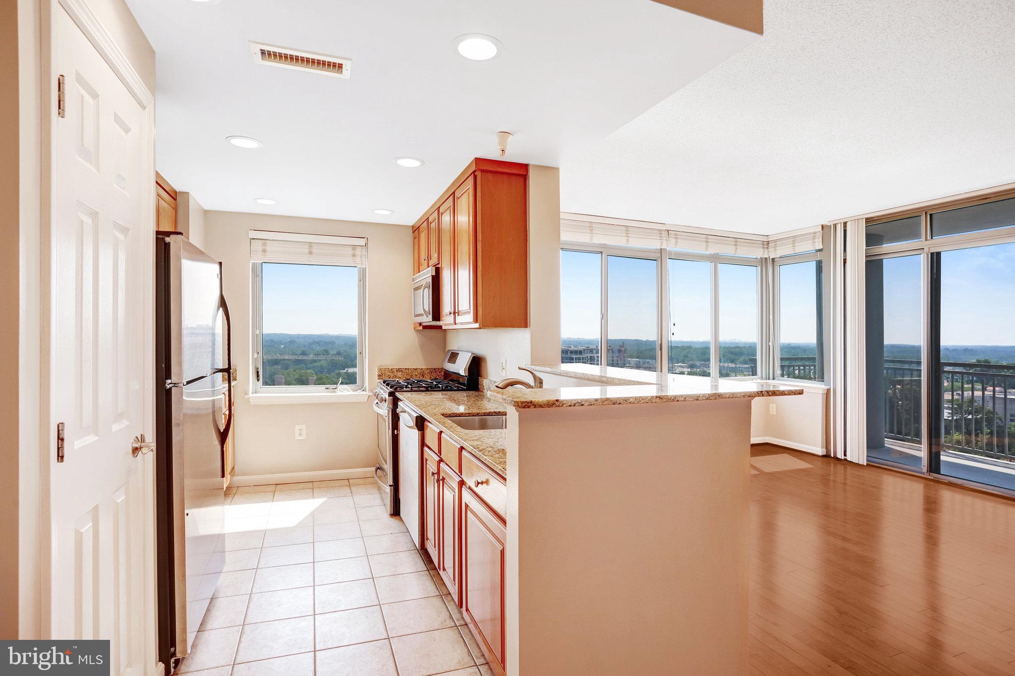 THE GALLERY - Residential Lease