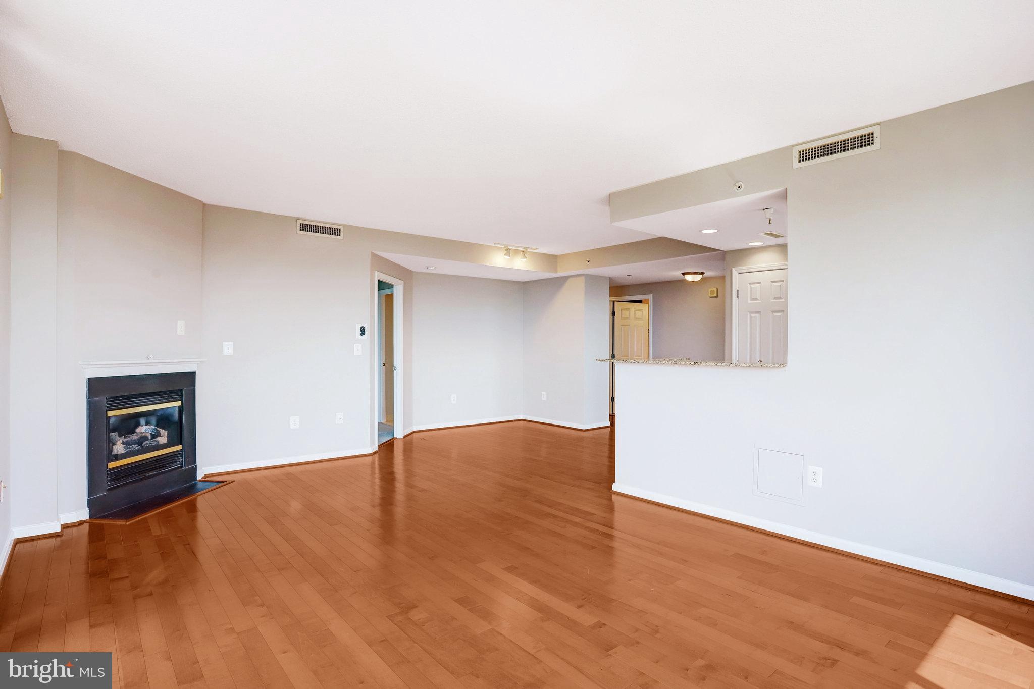 THE GALLERY - Residential Lease