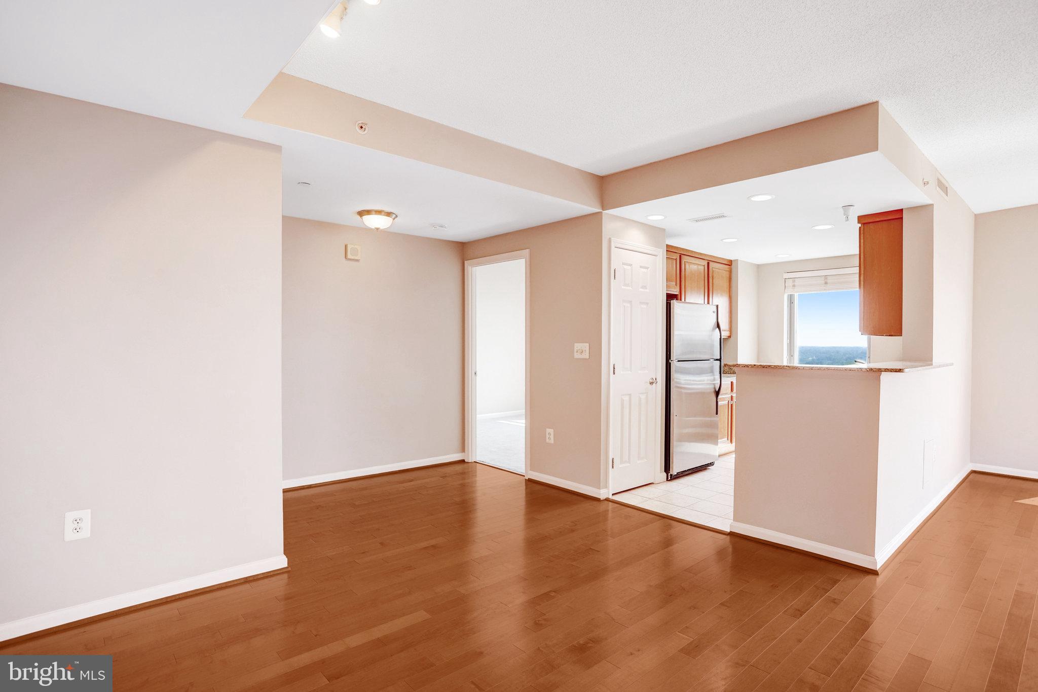 THE GALLERY - Residential Lease