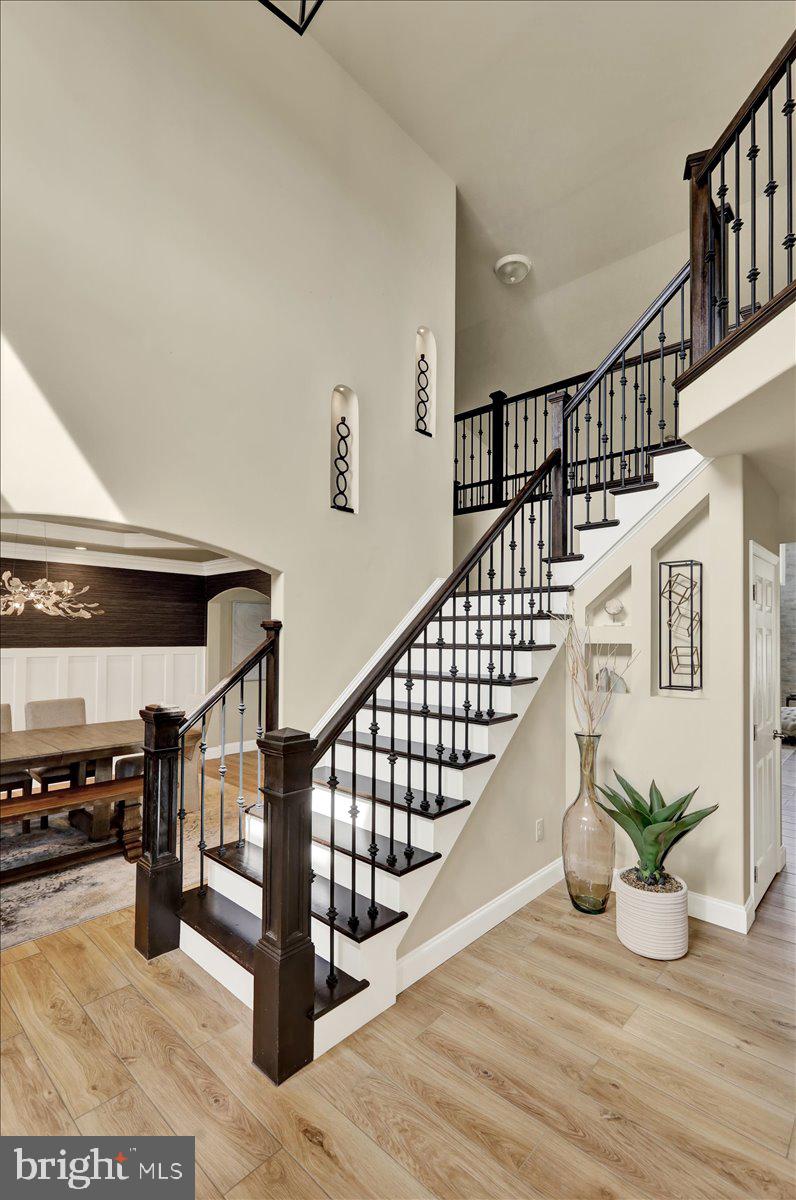 33 GOLDENEYE DRIVE