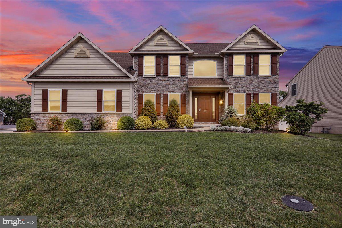 33 GOLDENEYE DRIVE