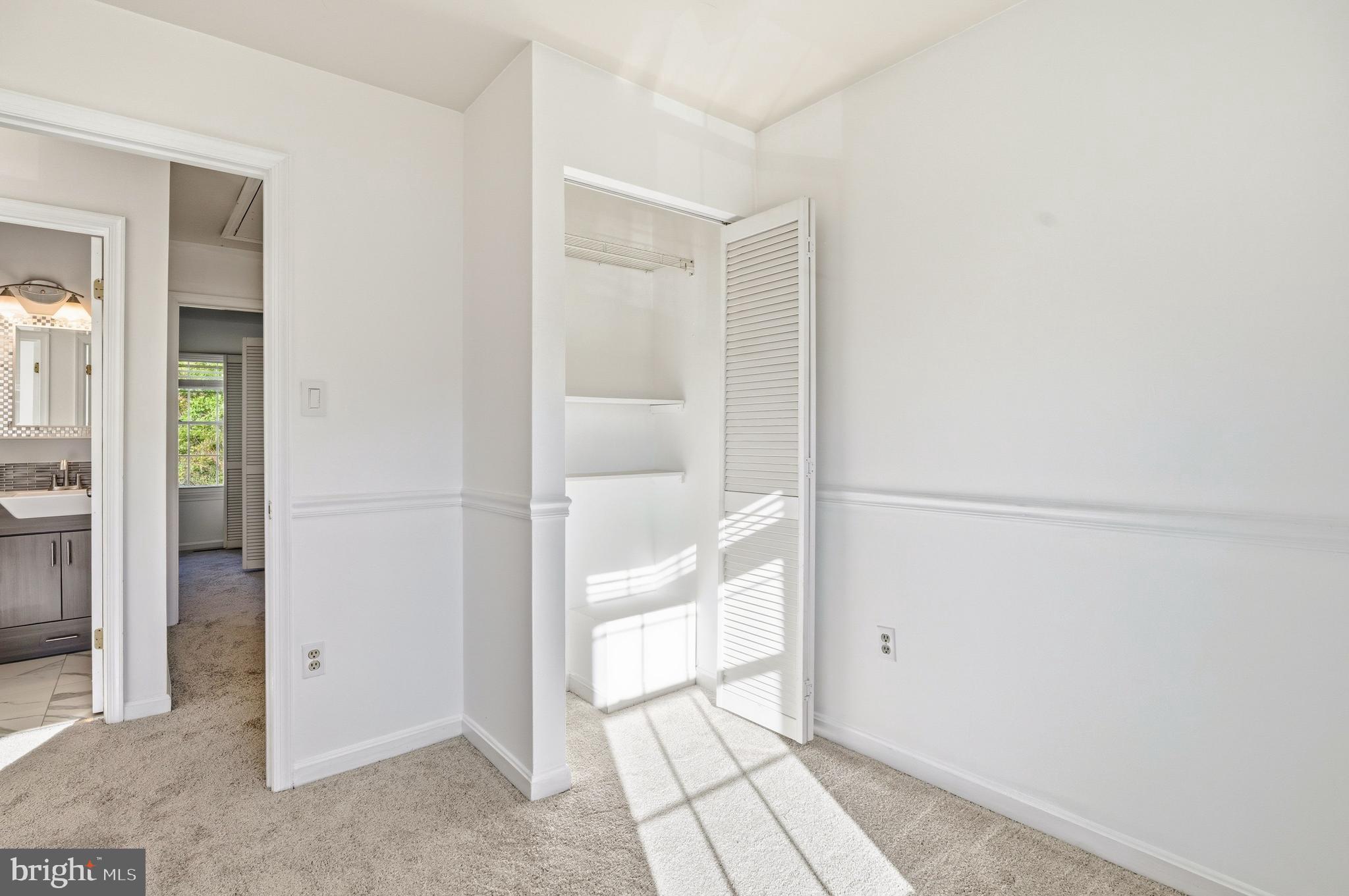 THE MEADOWS - Residential