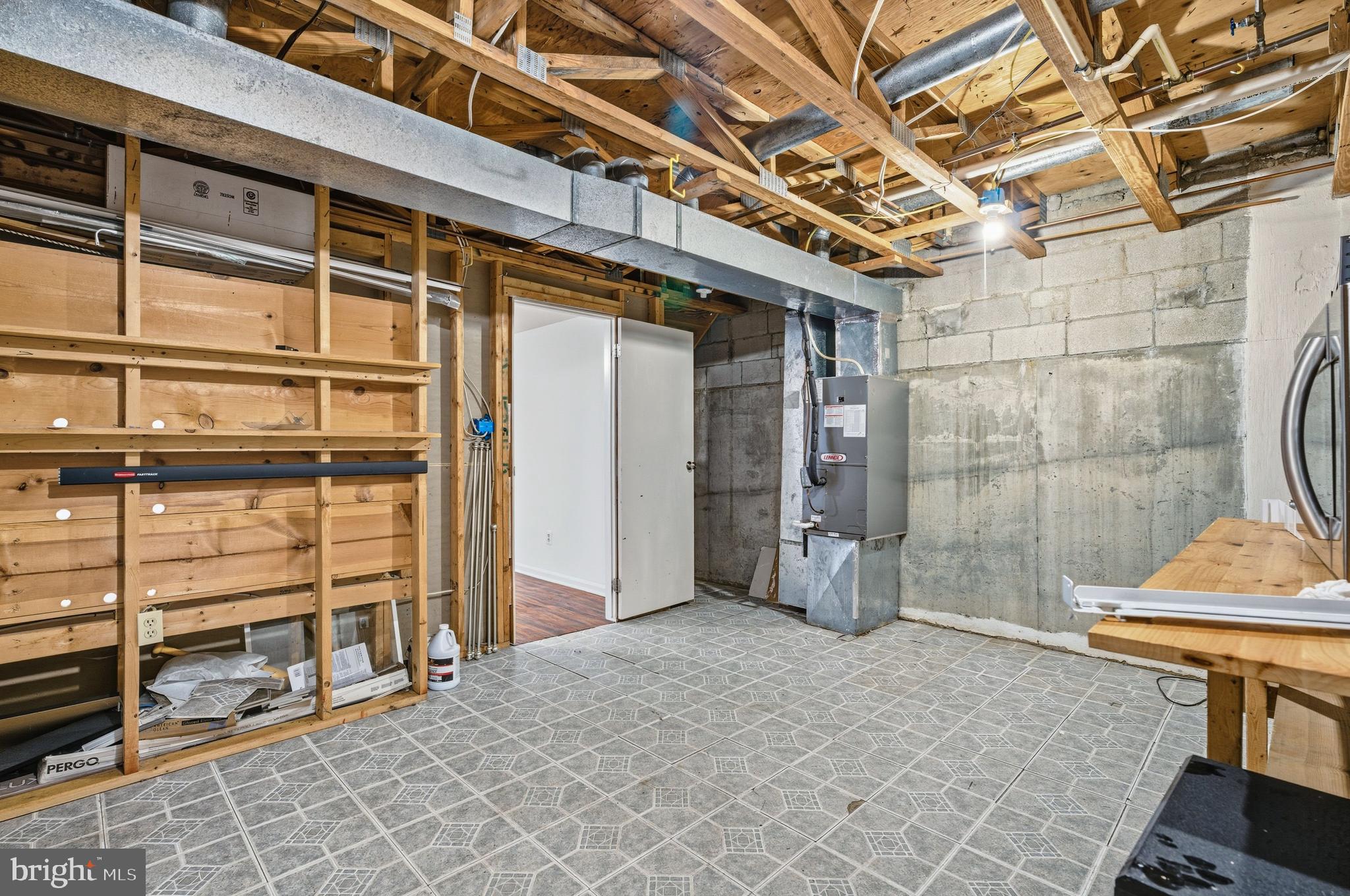 THE MEADOWS - Residential