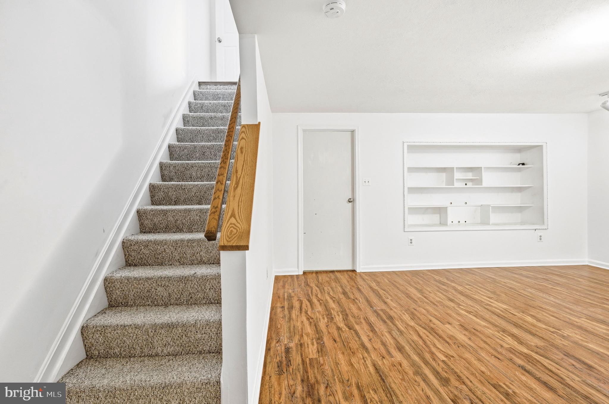 THE MEADOWS - Residential