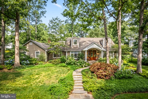 Homes For Sale - 381 Sheffield Road<br/> SEVERNA PARK, MD 21146