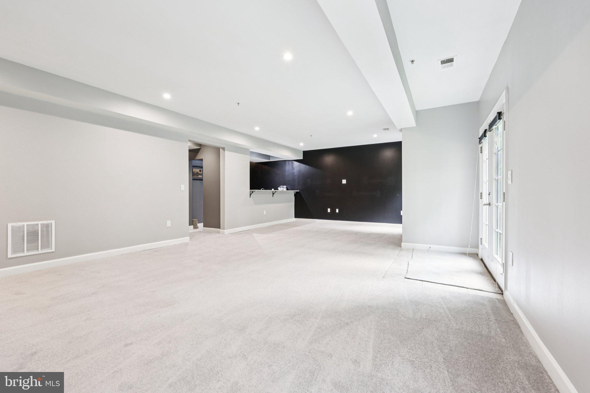 REGENT PARK - Residential