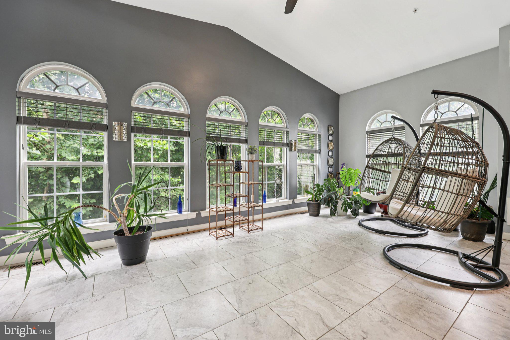 REGENT PARK - Residential