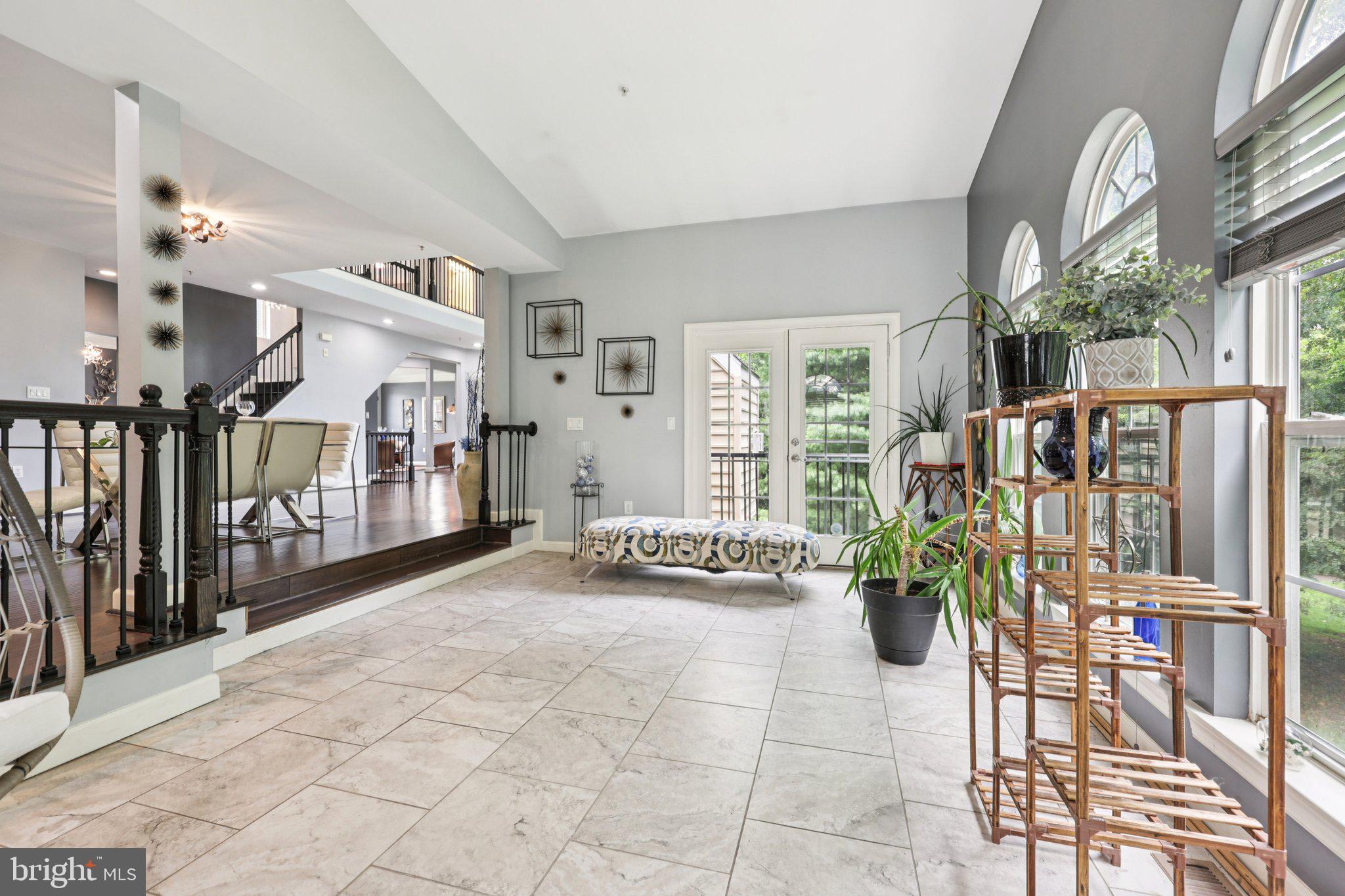 REGENT PARK - Residential