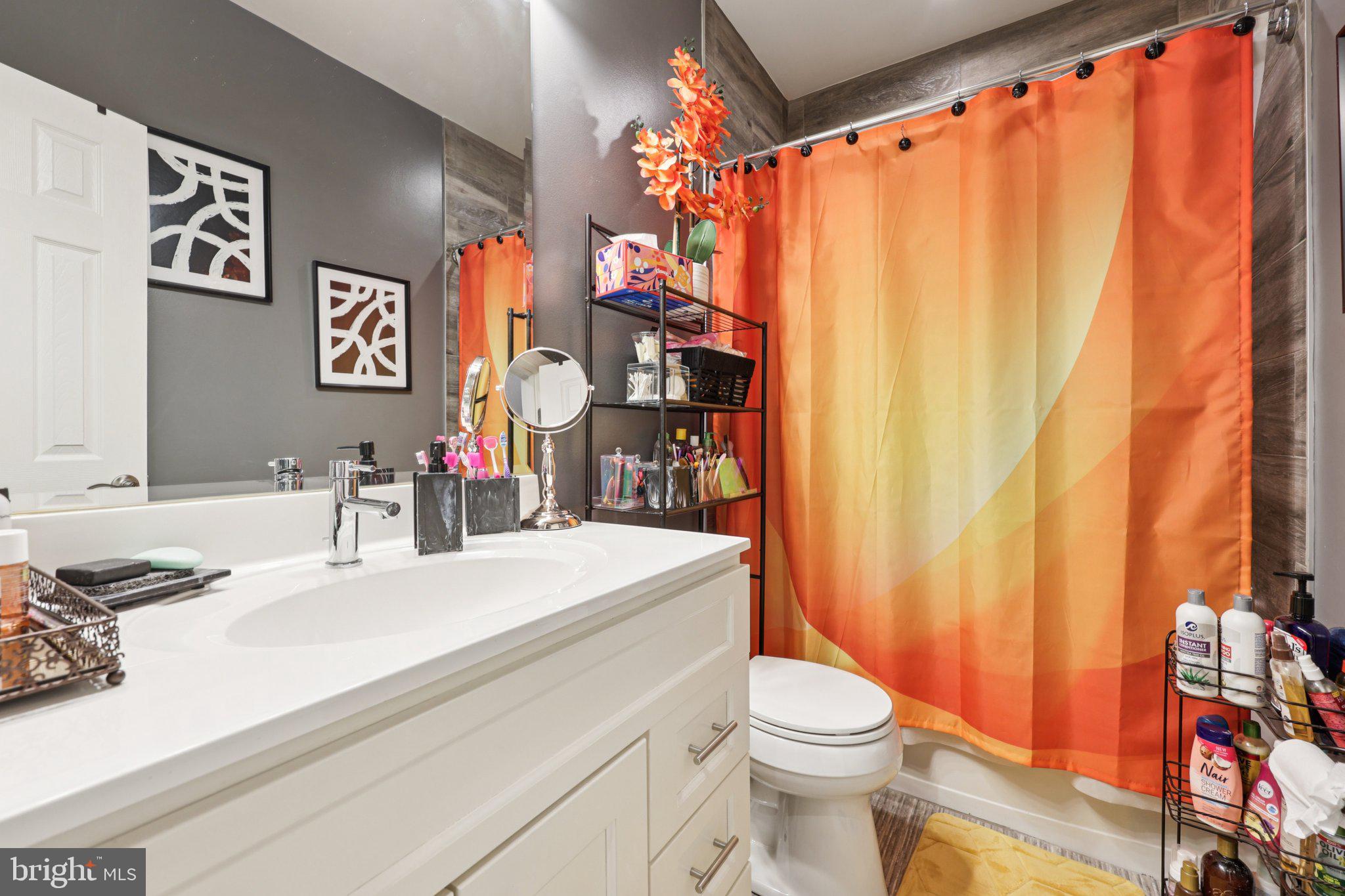 REGENT PARK - Residential