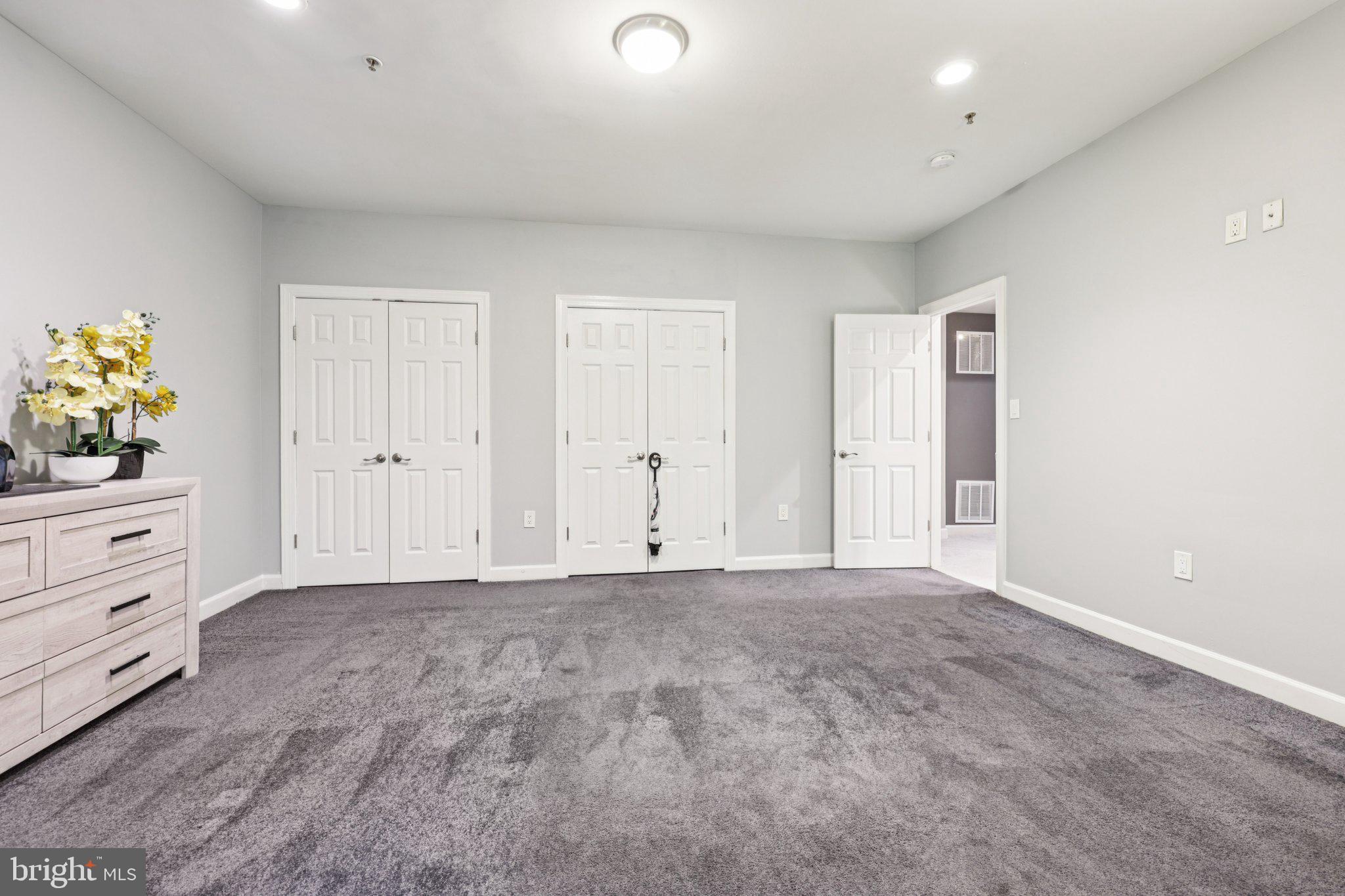 REGENT PARK - Residential