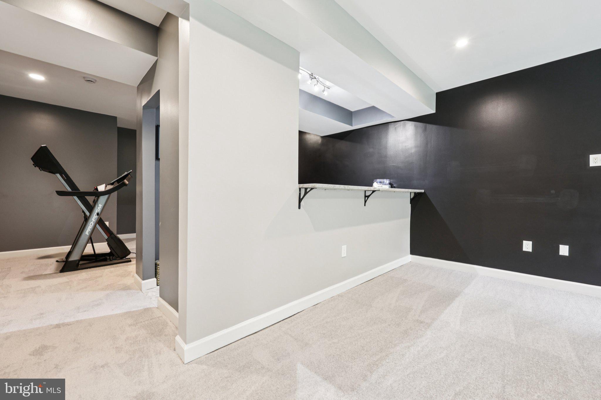 REGENT PARK - Residential